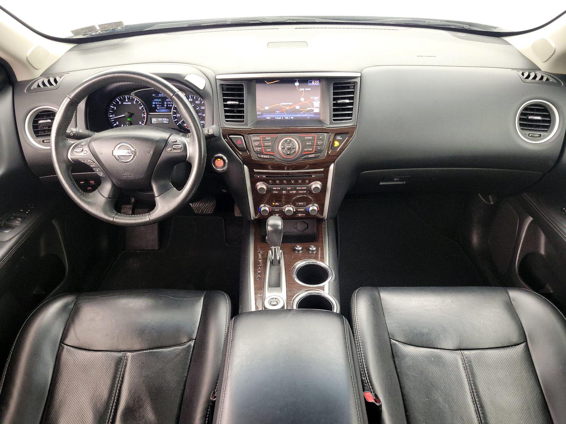 Thumbnail: 2015 Nissan Pathfinder - 9