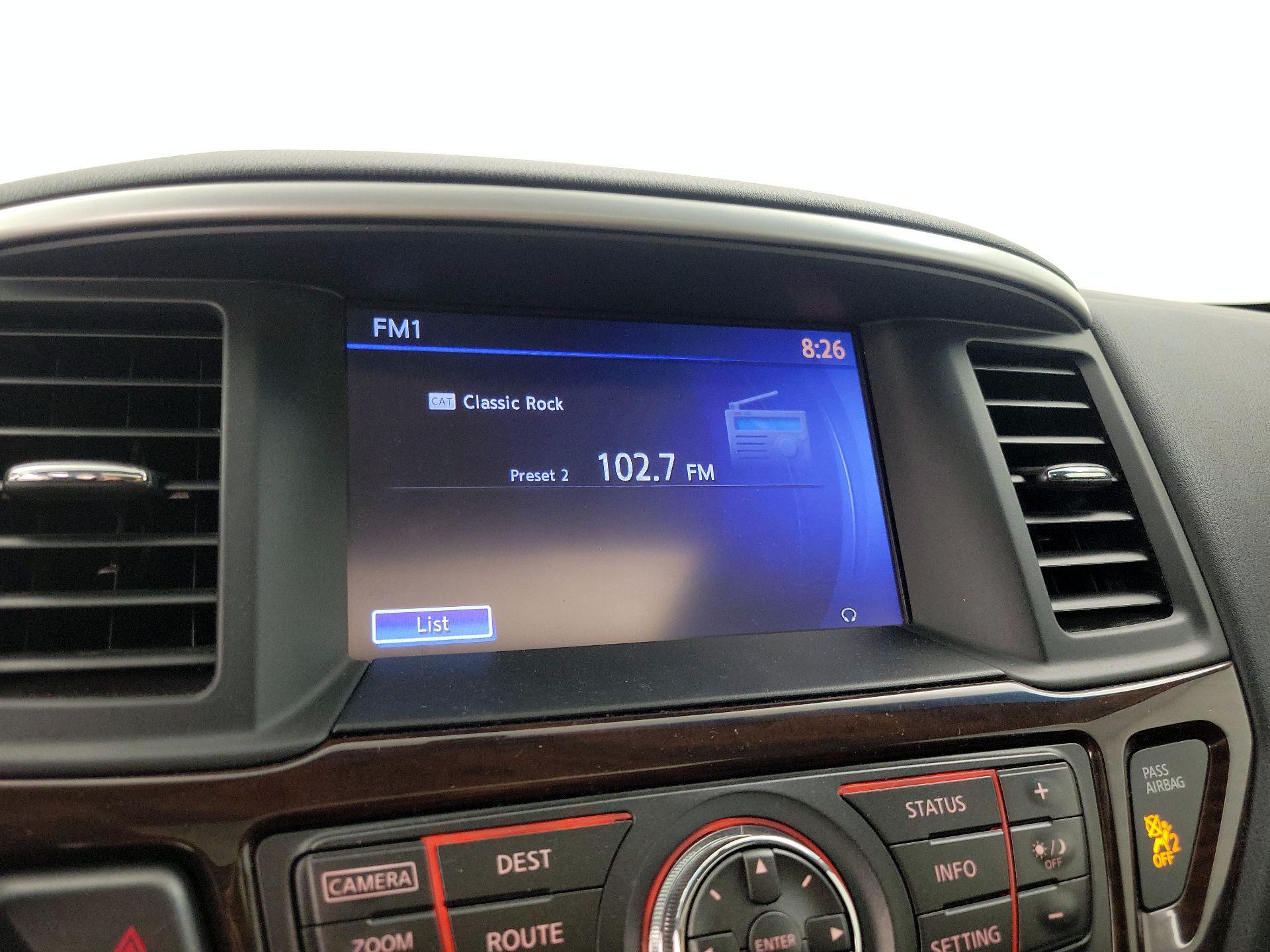 Thumbnail: 2015 Nissan Pathfinder - 16