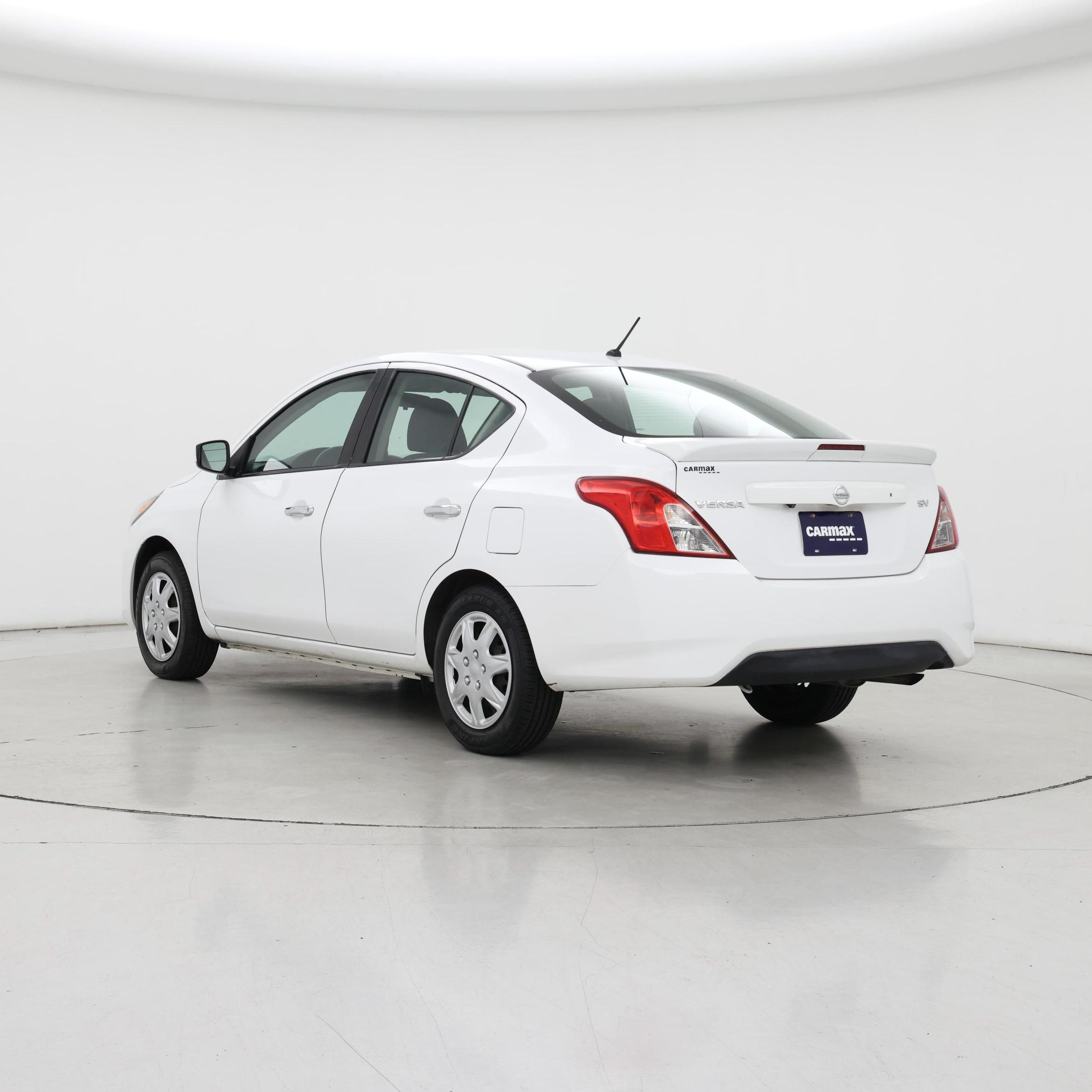 Thumbnail: 2019 Nissan Versa - 2