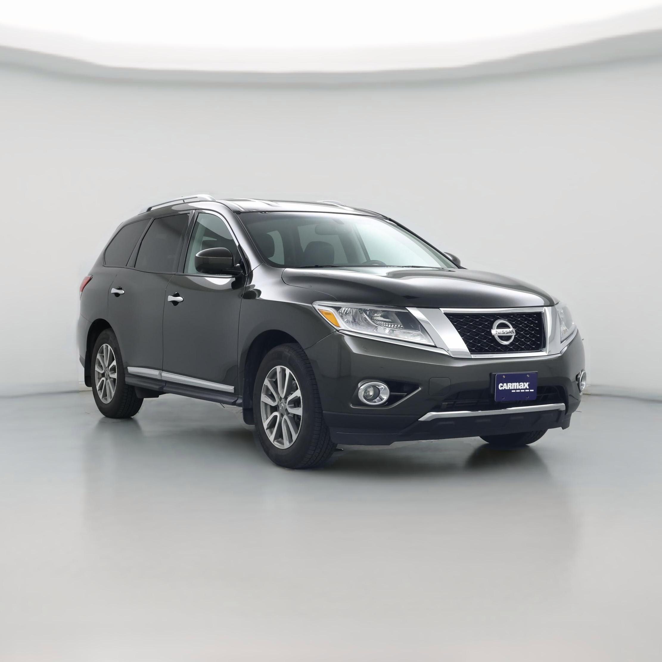 Thumbnail: 2016 Nissan Pathfinder - 1