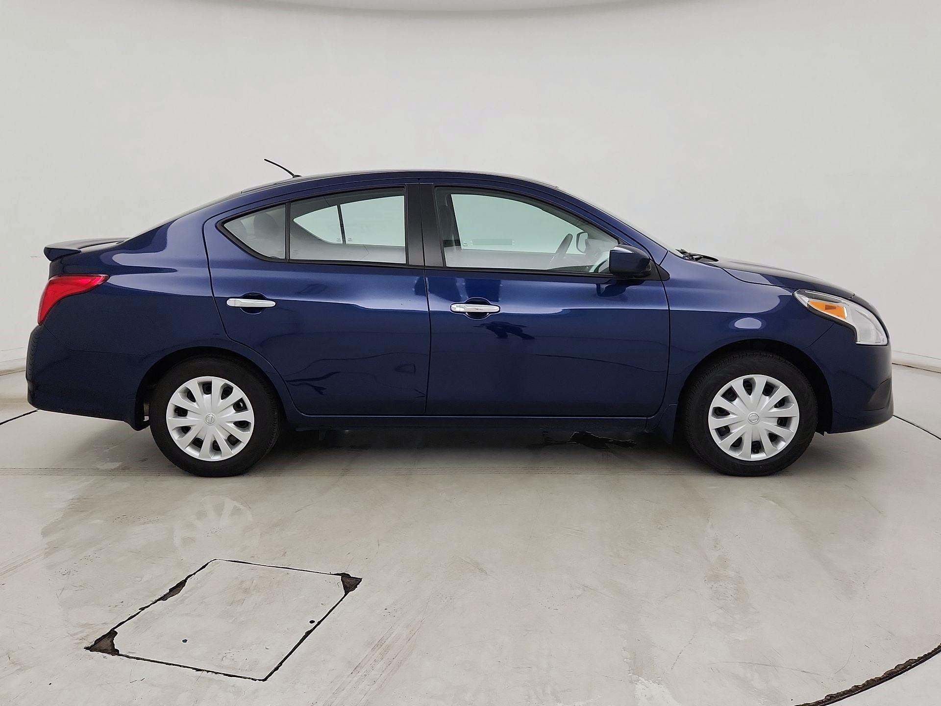 Thumbnail: 2019 Nissan Versa - 4