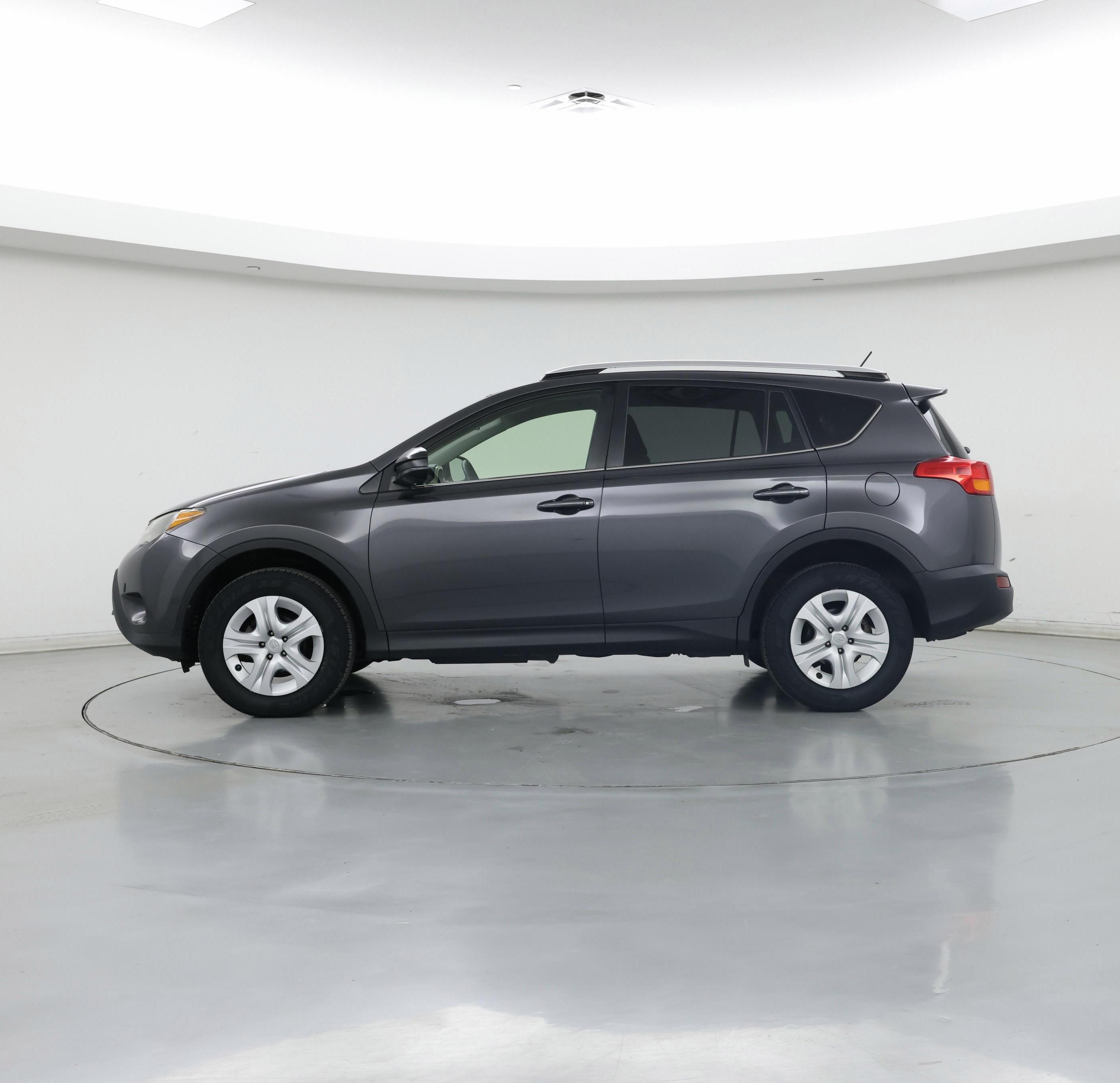 Thumbnail: 2015 Toyota RAV4 - 3