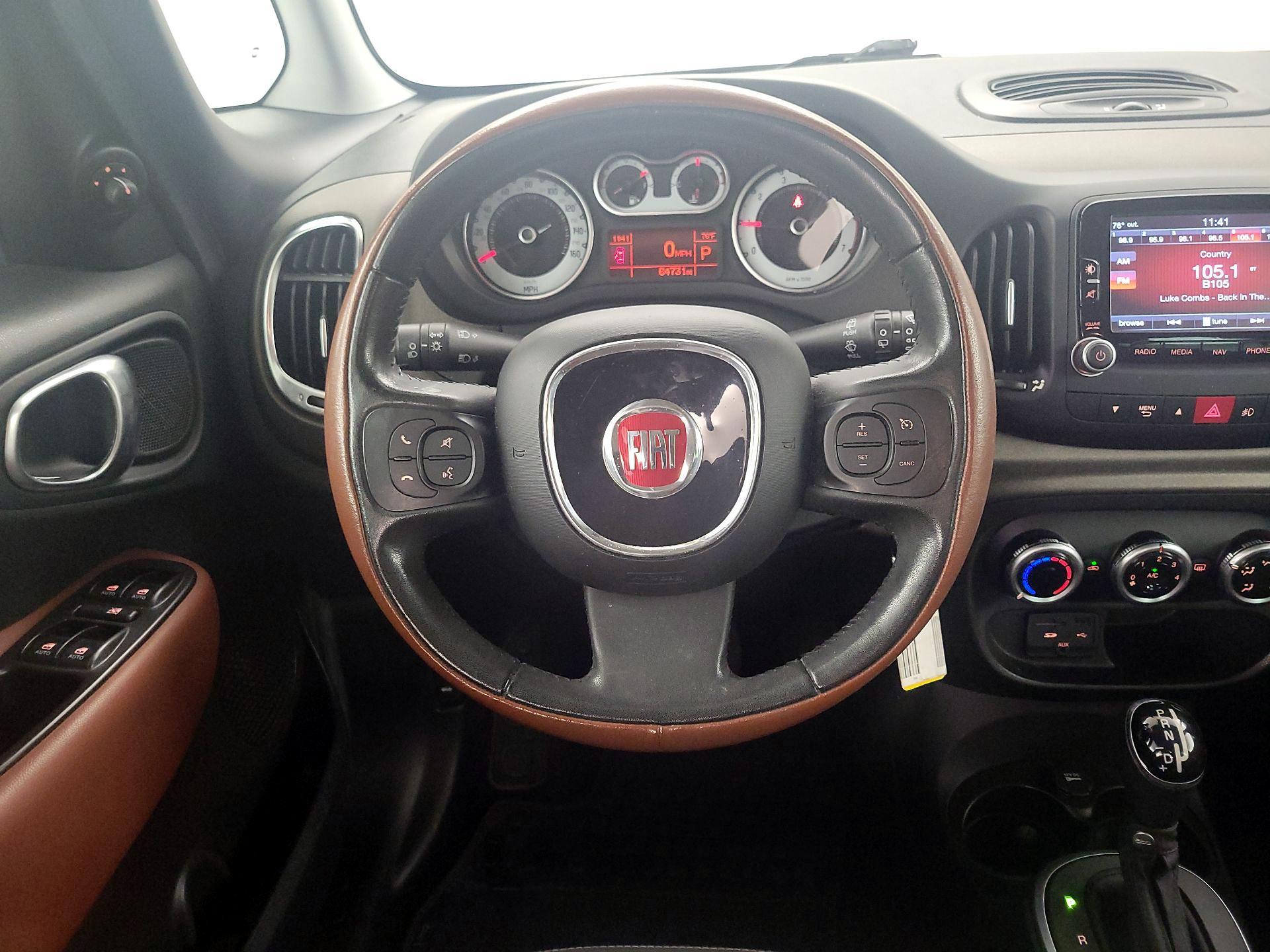 Thumbnail: 2014 Fiat 500L - 10