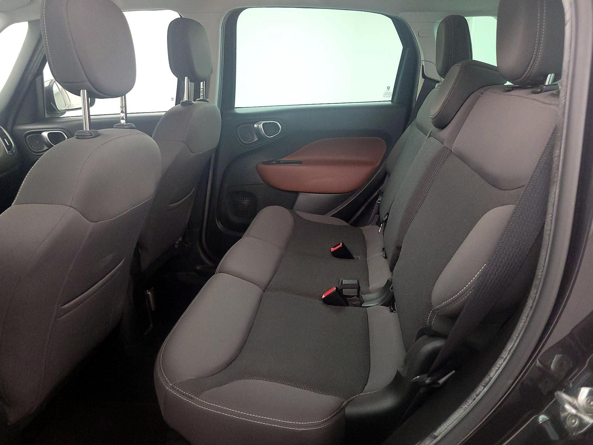 Thumbnail: 2014 Fiat 500L - 19