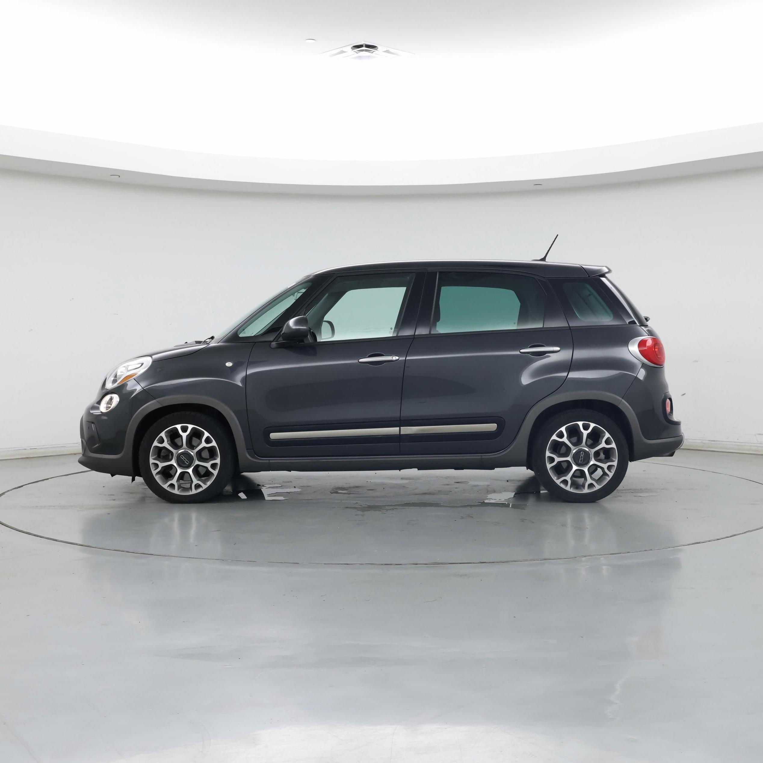 Thumbnail: 2014 Fiat 500L - 3