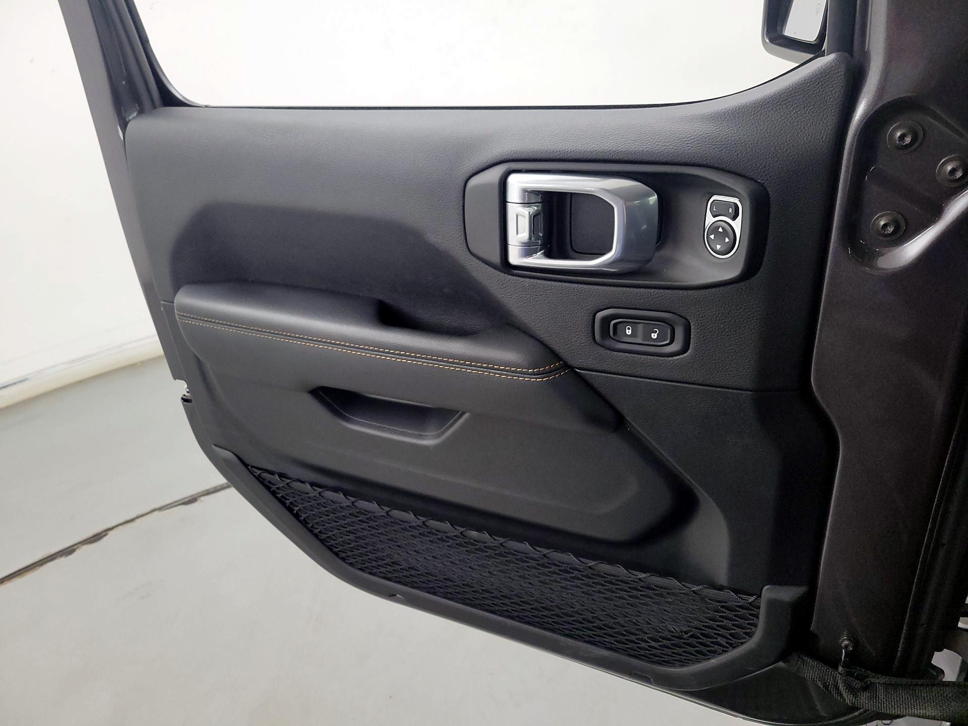 Thumbnail: 2021 Jeep Wrangler - 12
