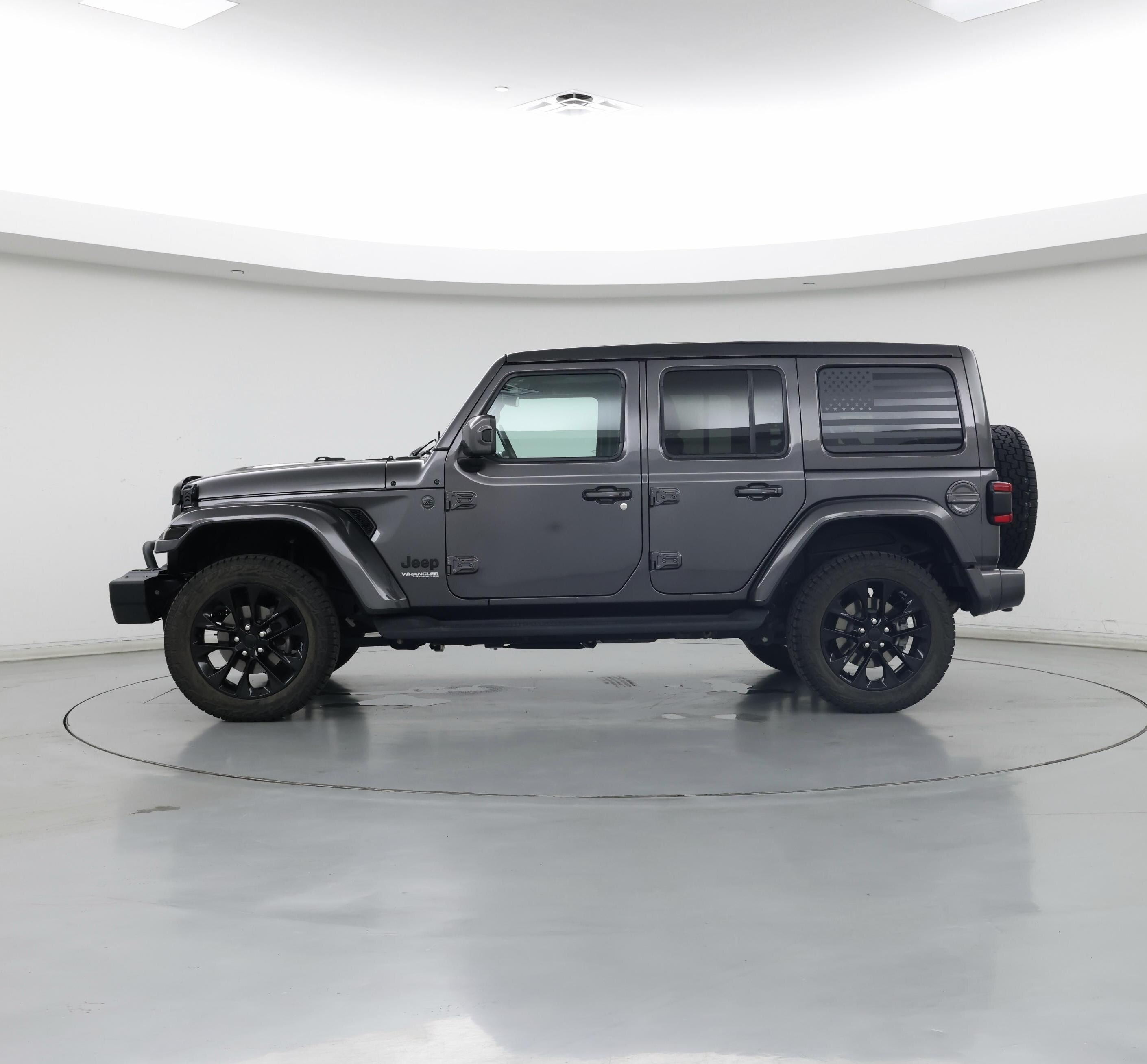 Thumbnail: 2021 Jeep Wrangler - 3