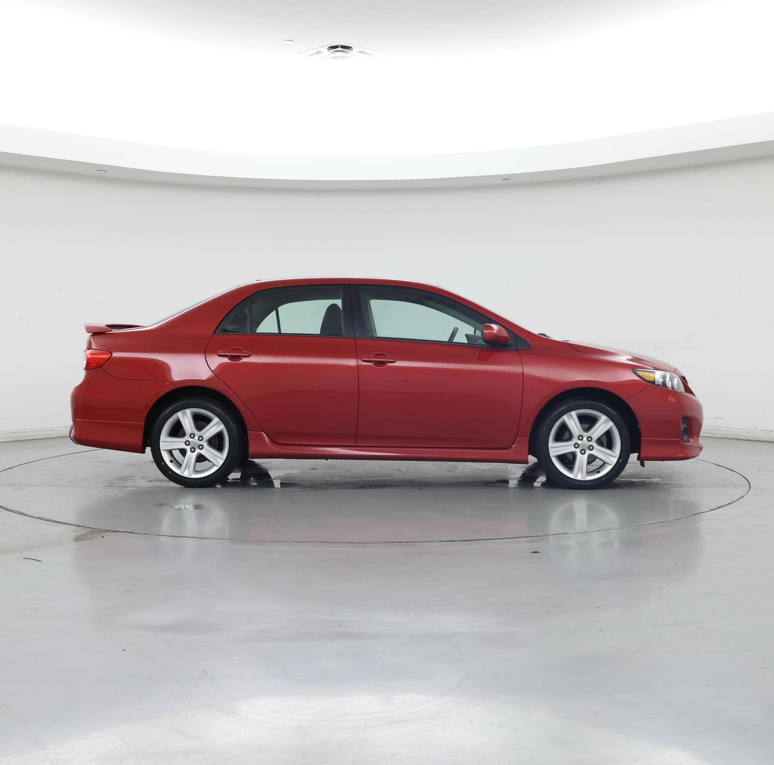 Thumbnail: 2013 Toyota Corolla - 7