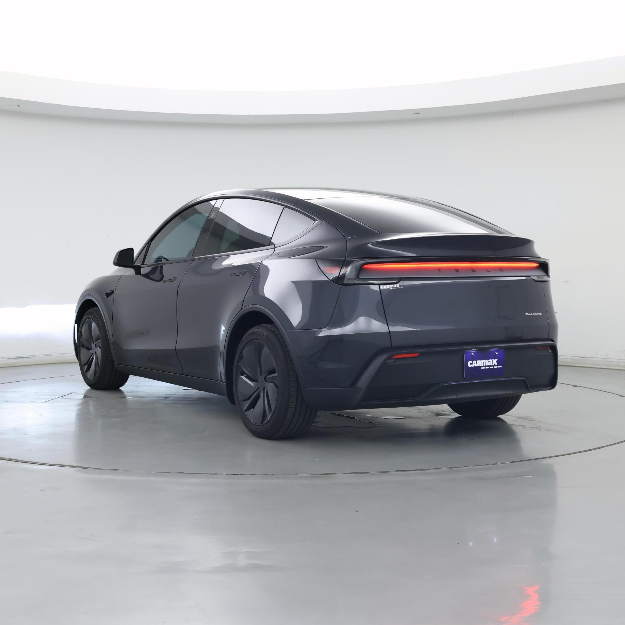 Thumbnail: 2026 Tesla Model Y - 2
