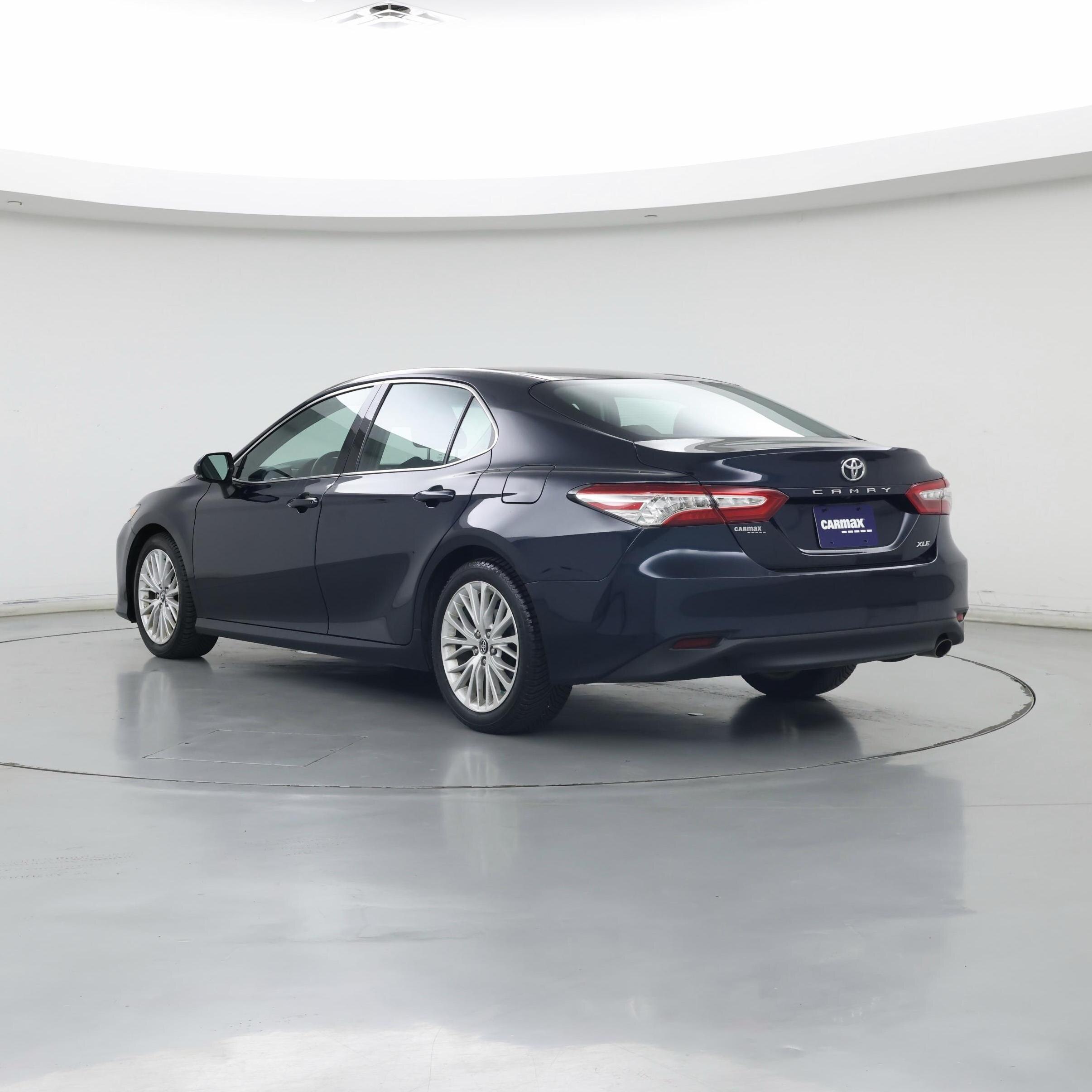 Thumbnail: 2018 Toyota Camry - 2