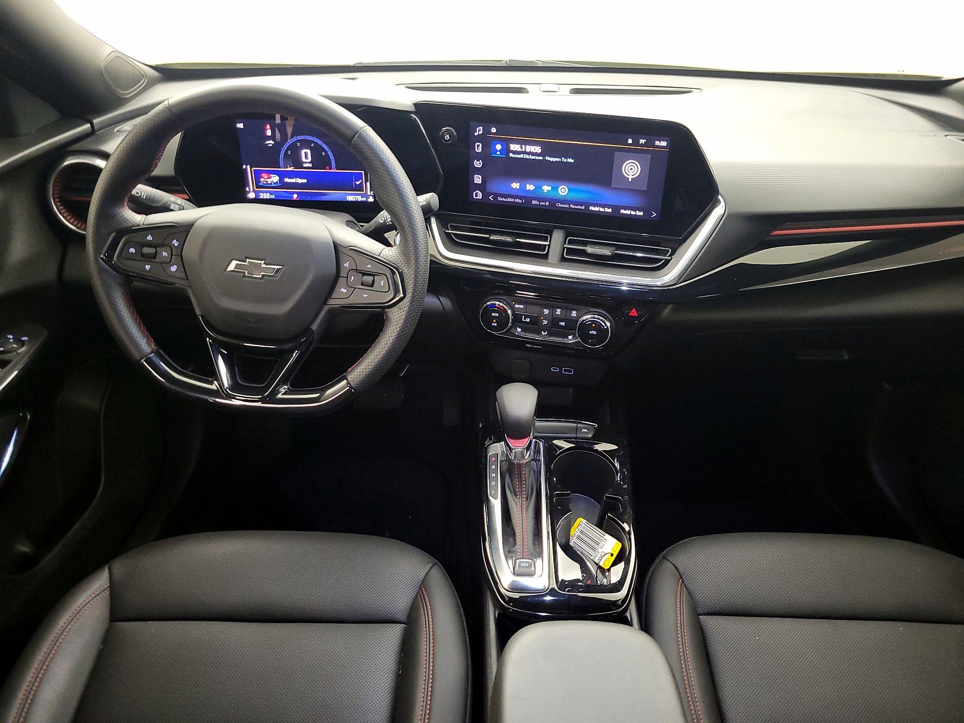 Thumbnail: 2024 Chevrolet Trax - 9