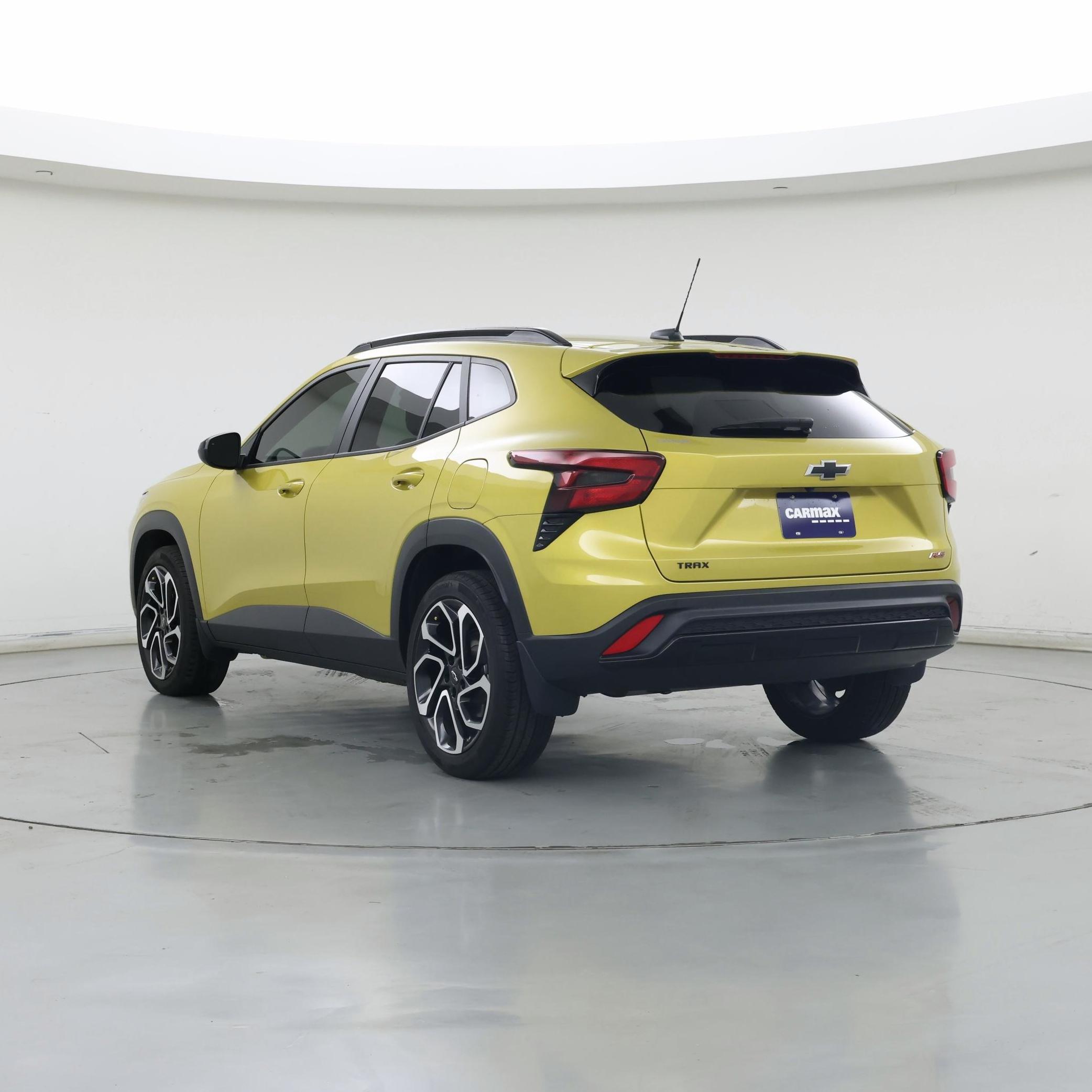 Thumbnail: 2024 Chevrolet Trax - 2