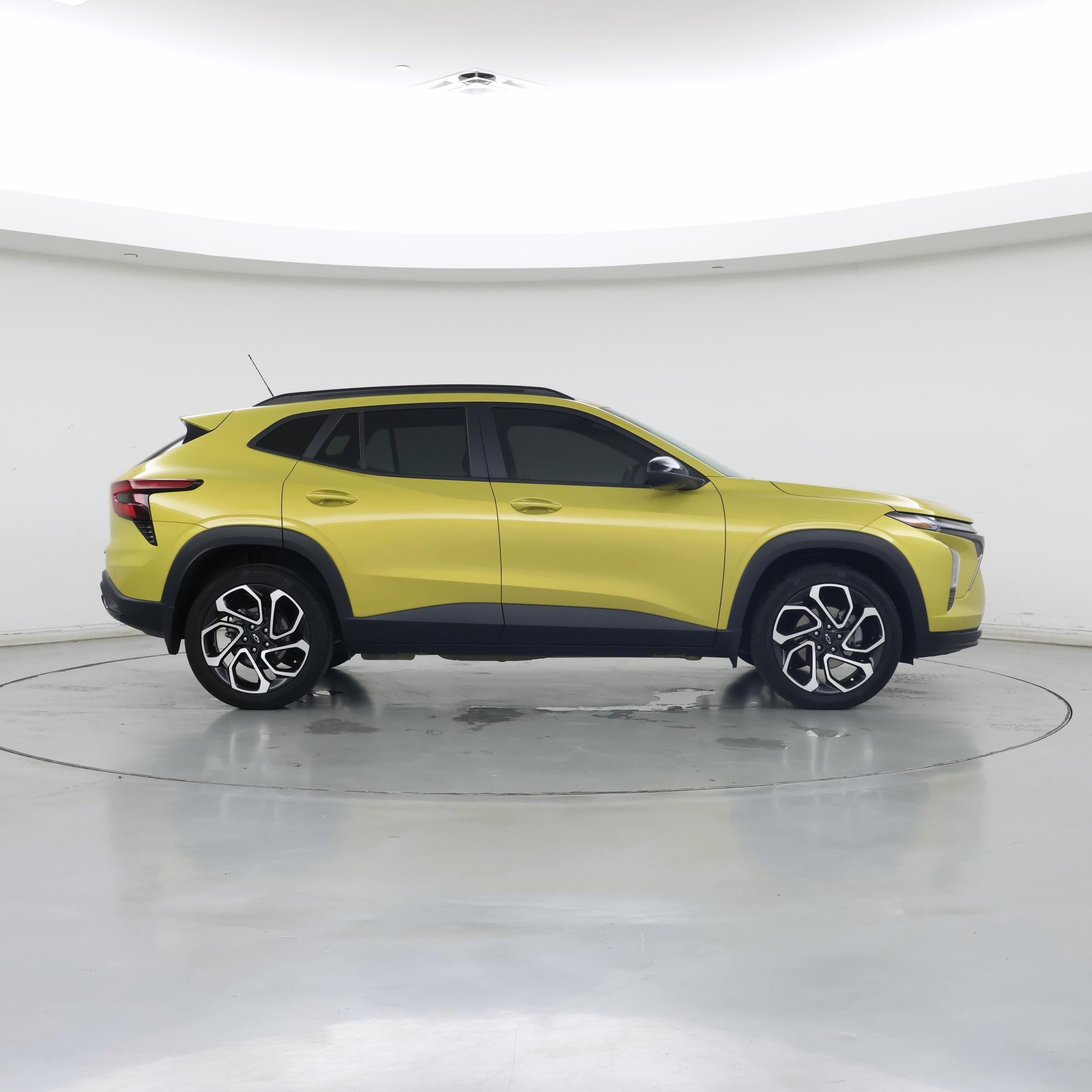 Thumbnail: 2024 Chevrolet Trax - 7