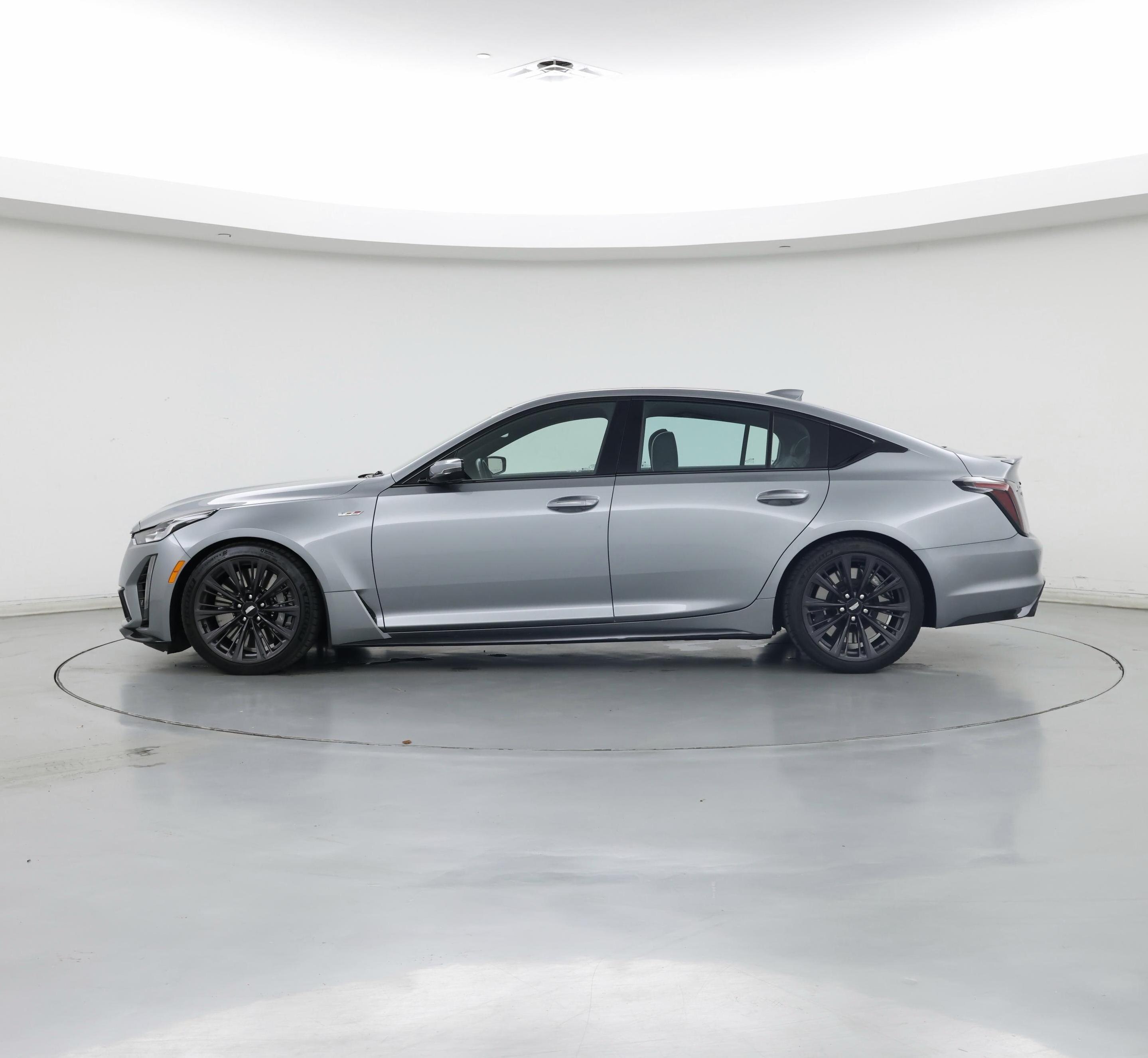 Thumbnail: 2023 Cadillac CT5 - 3
