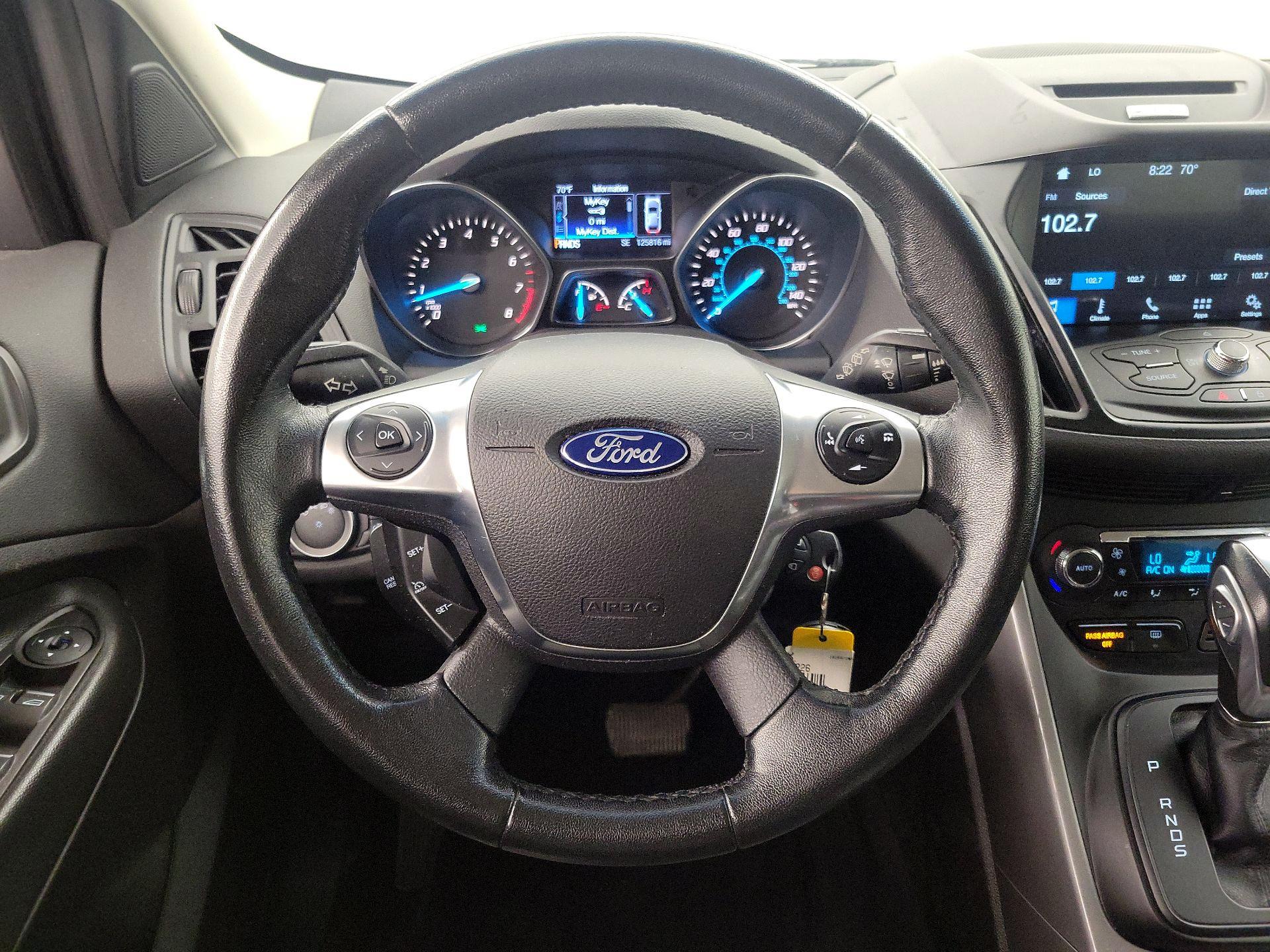 Thumbnail: 2016 Ford Escape - 10