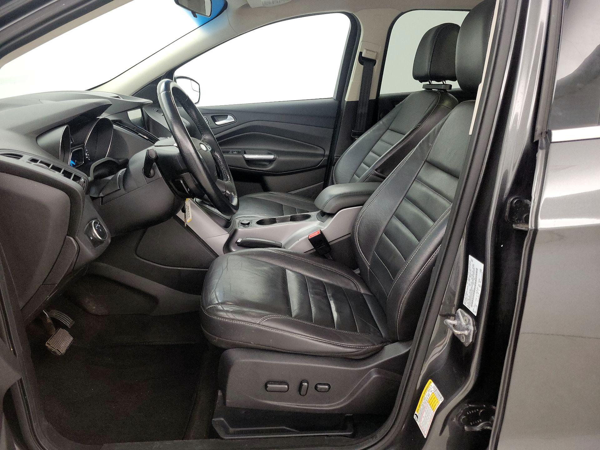 Thumbnail: 2016 Ford Escape - 11