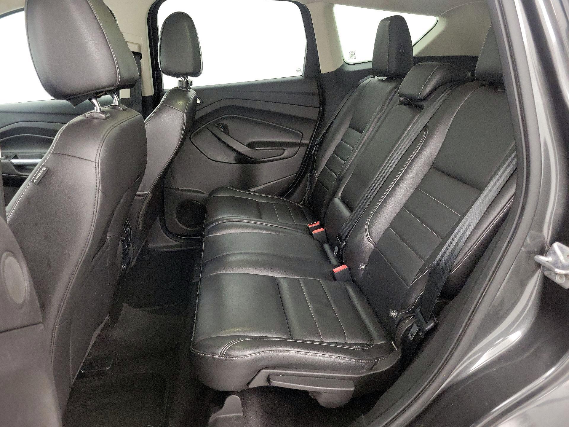 Thumbnail: 2016 Ford Escape - 19
