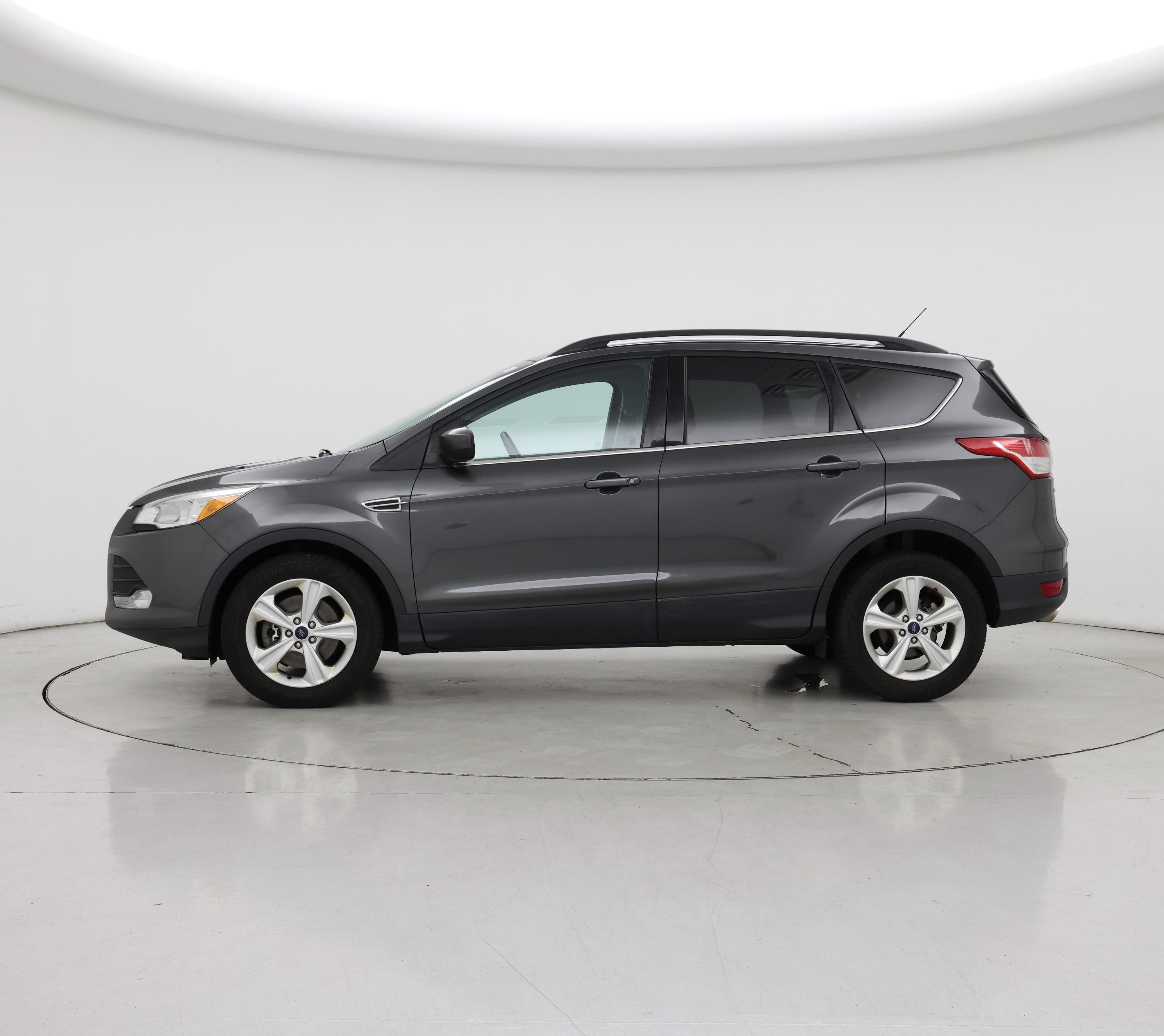 Thumbnail: 2016 Ford Escape - 3