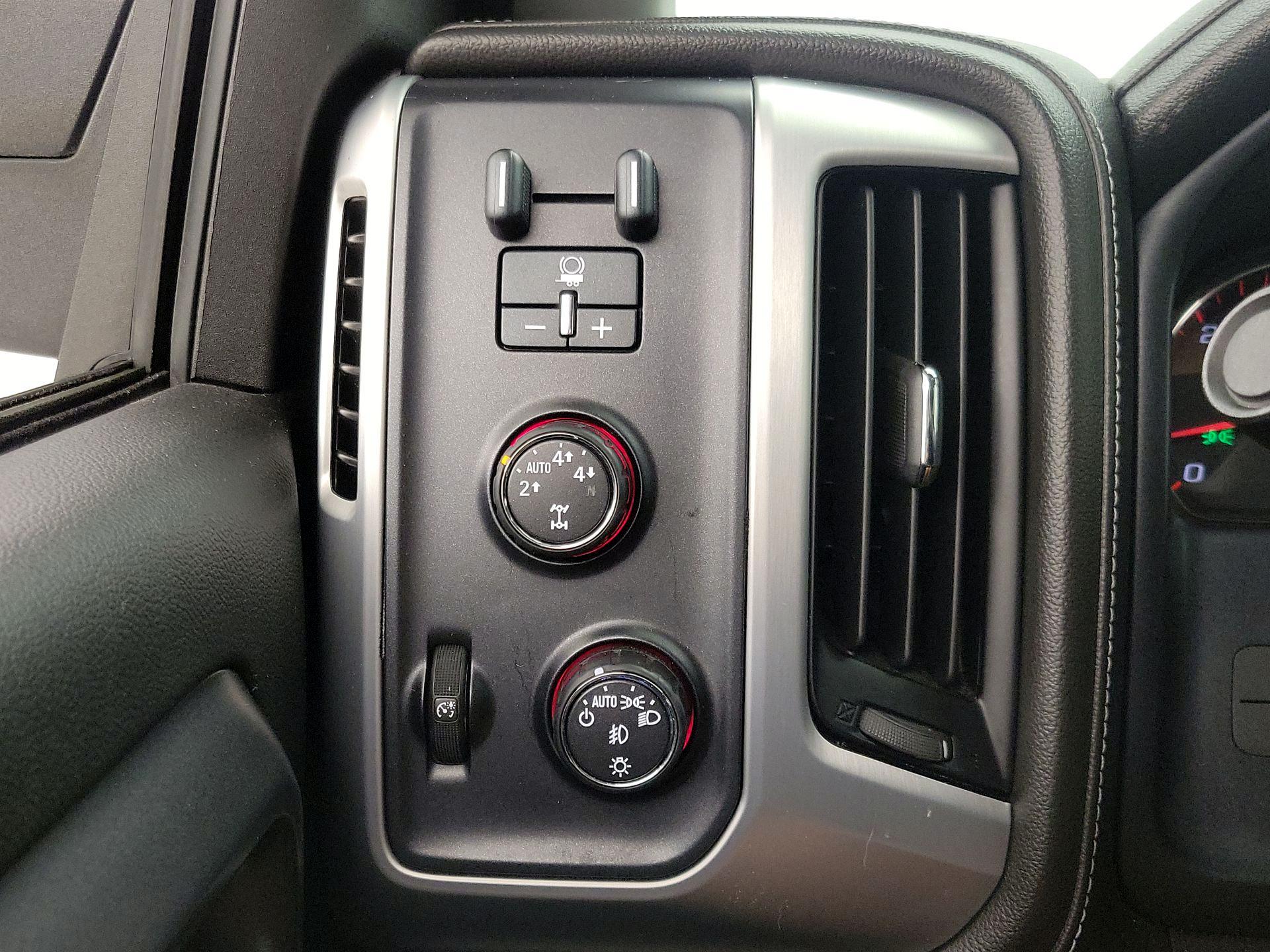 Thumbnail: 2015 GMC Sierra 1500 - 13