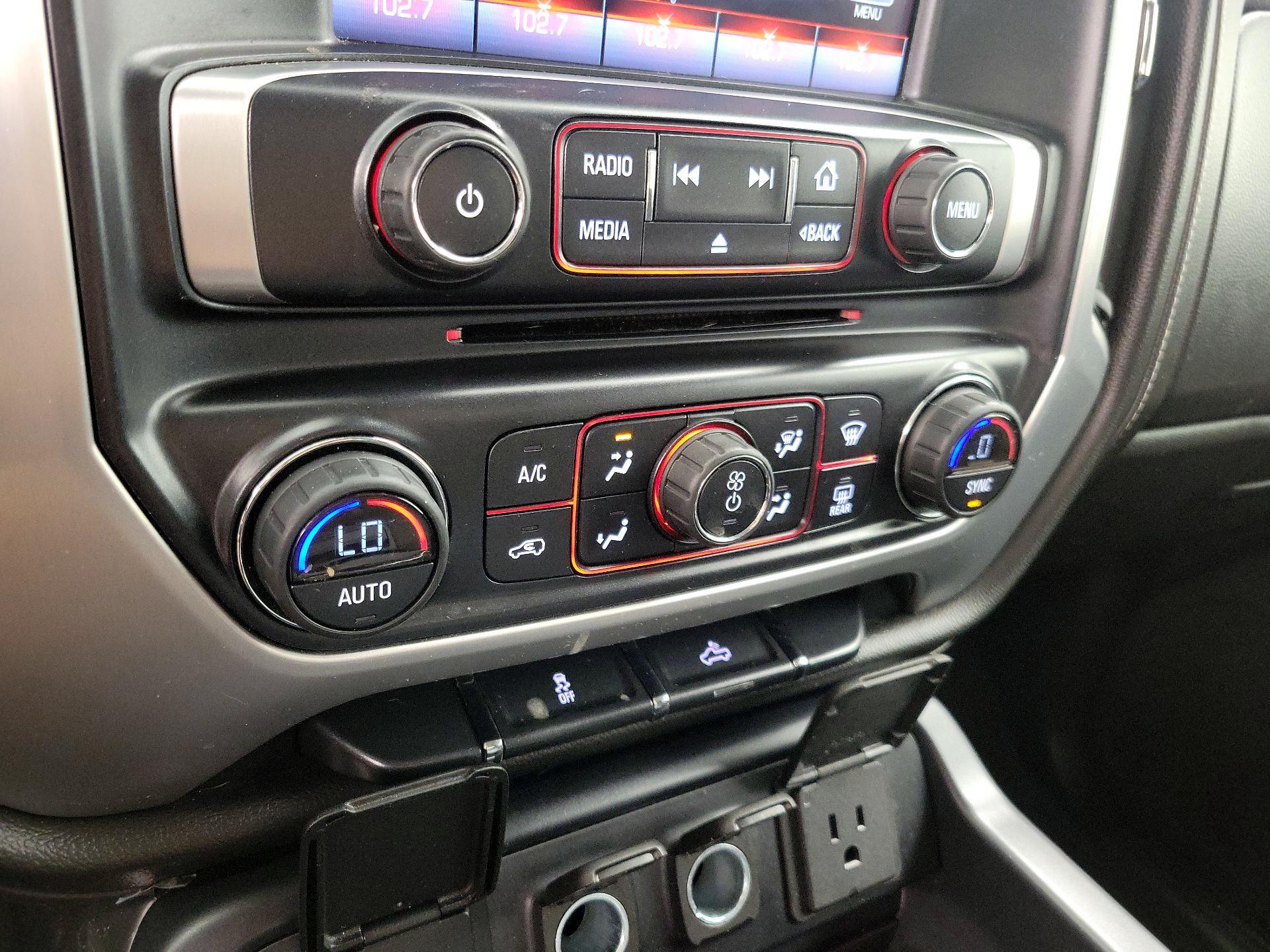 Thumbnail: 2015 GMC Sierra 1500 - 16