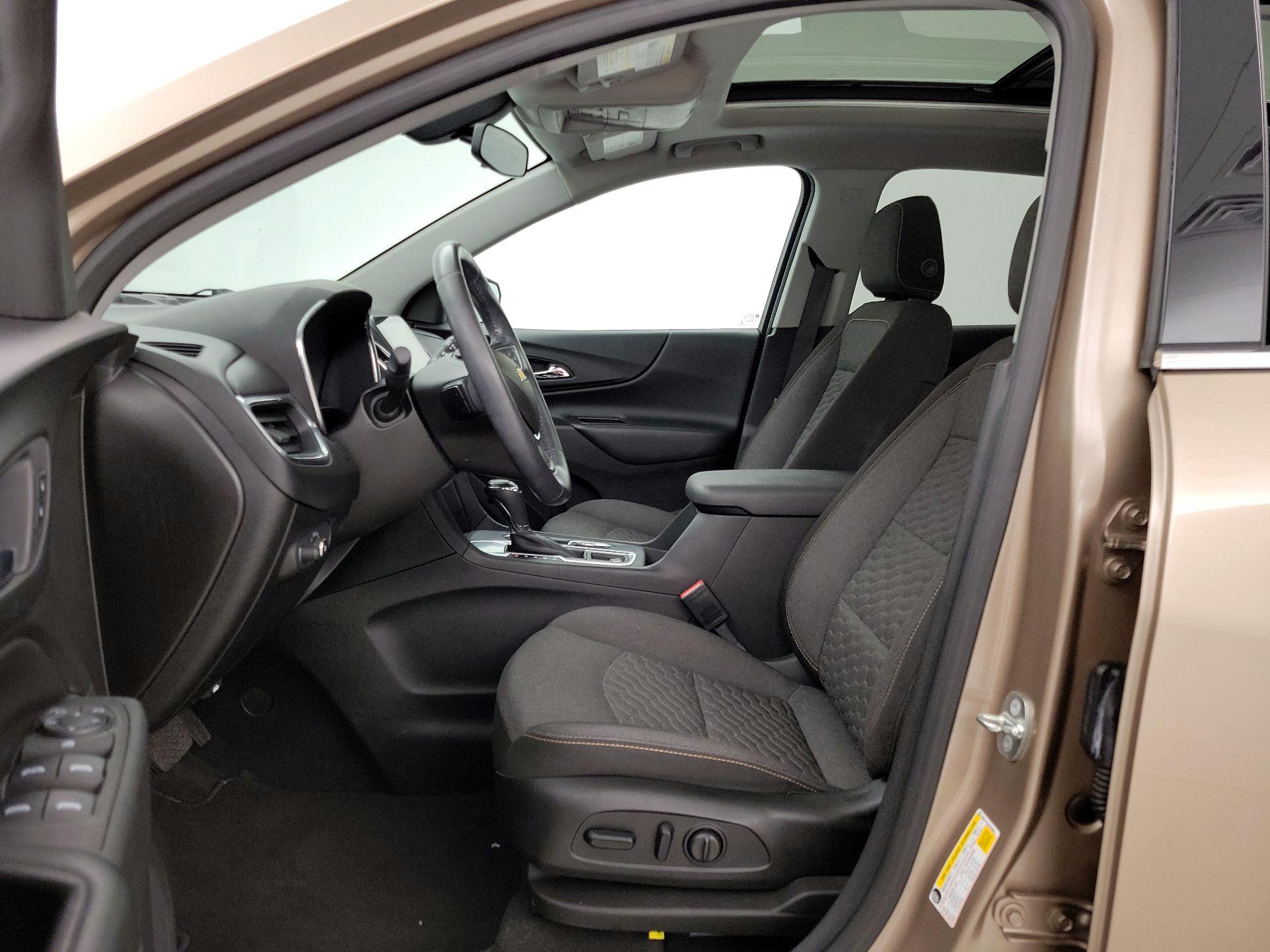 Thumbnail: 2018 Chevrolet Equinox - 11