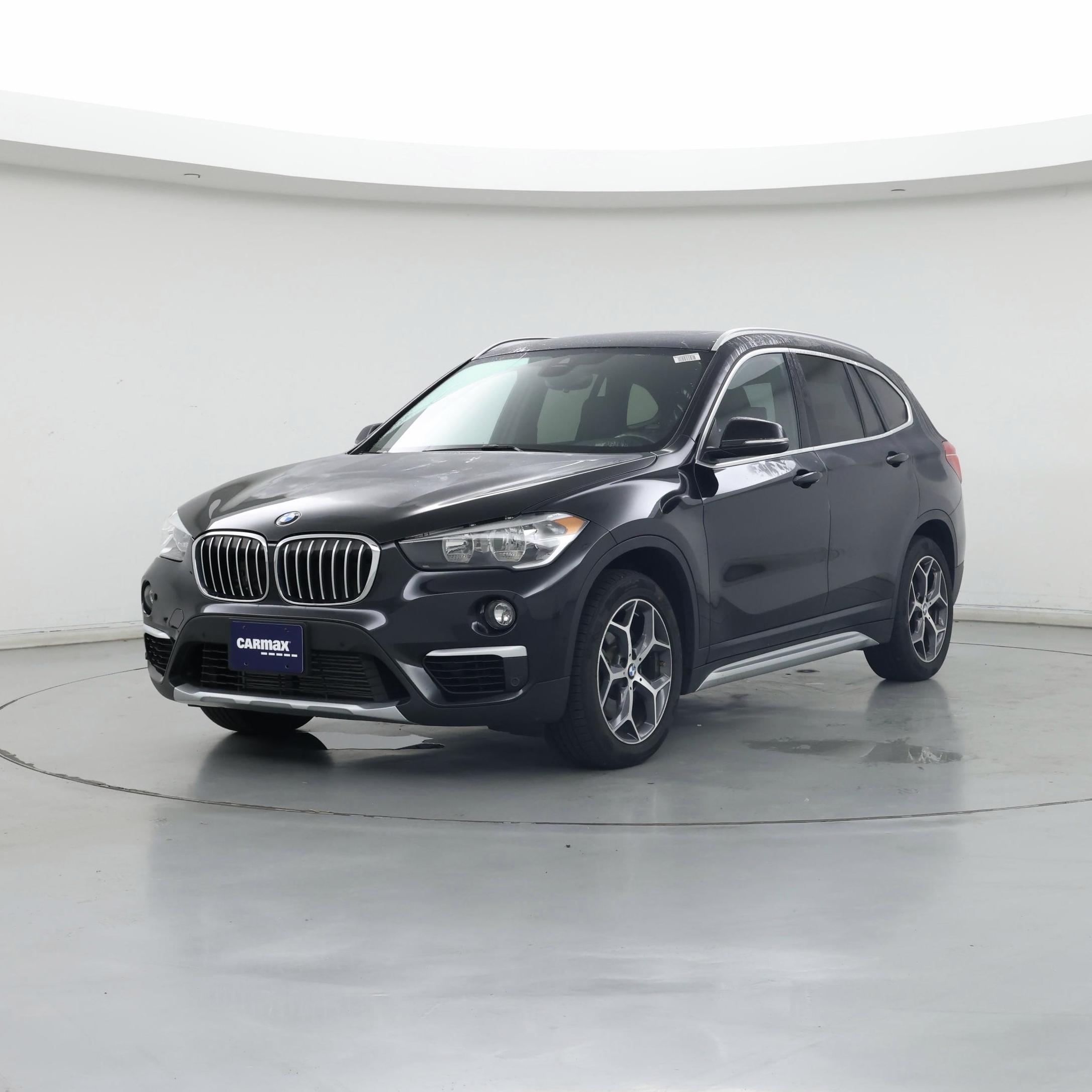 Thumbnail: 2019 BMW X1 - 4