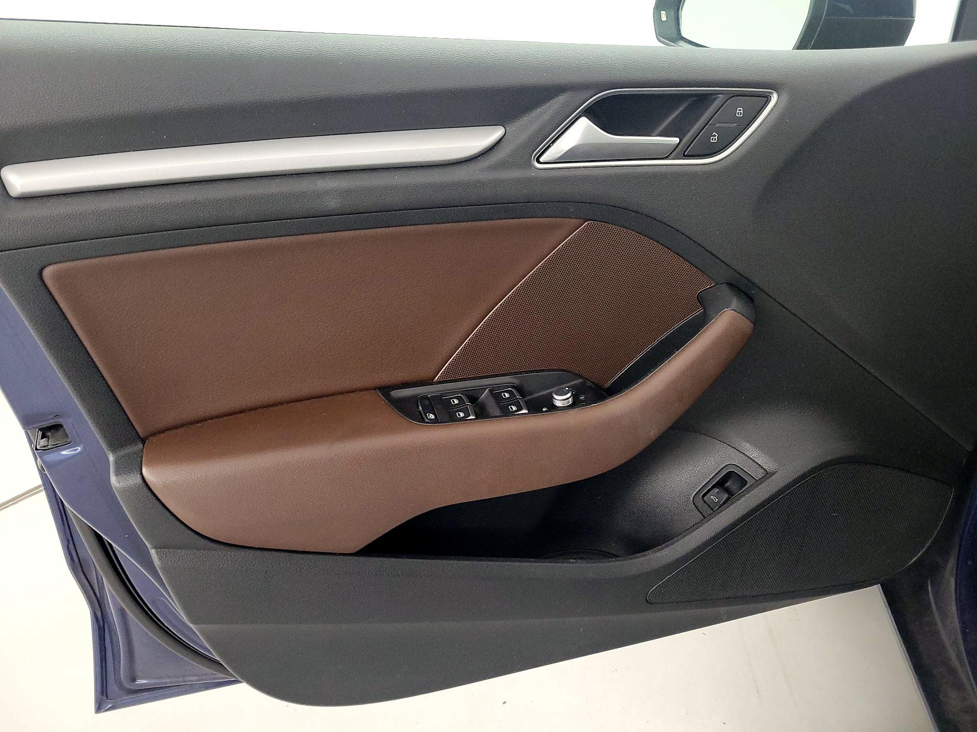 Thumbnail: 2016 Audi A3 - 12