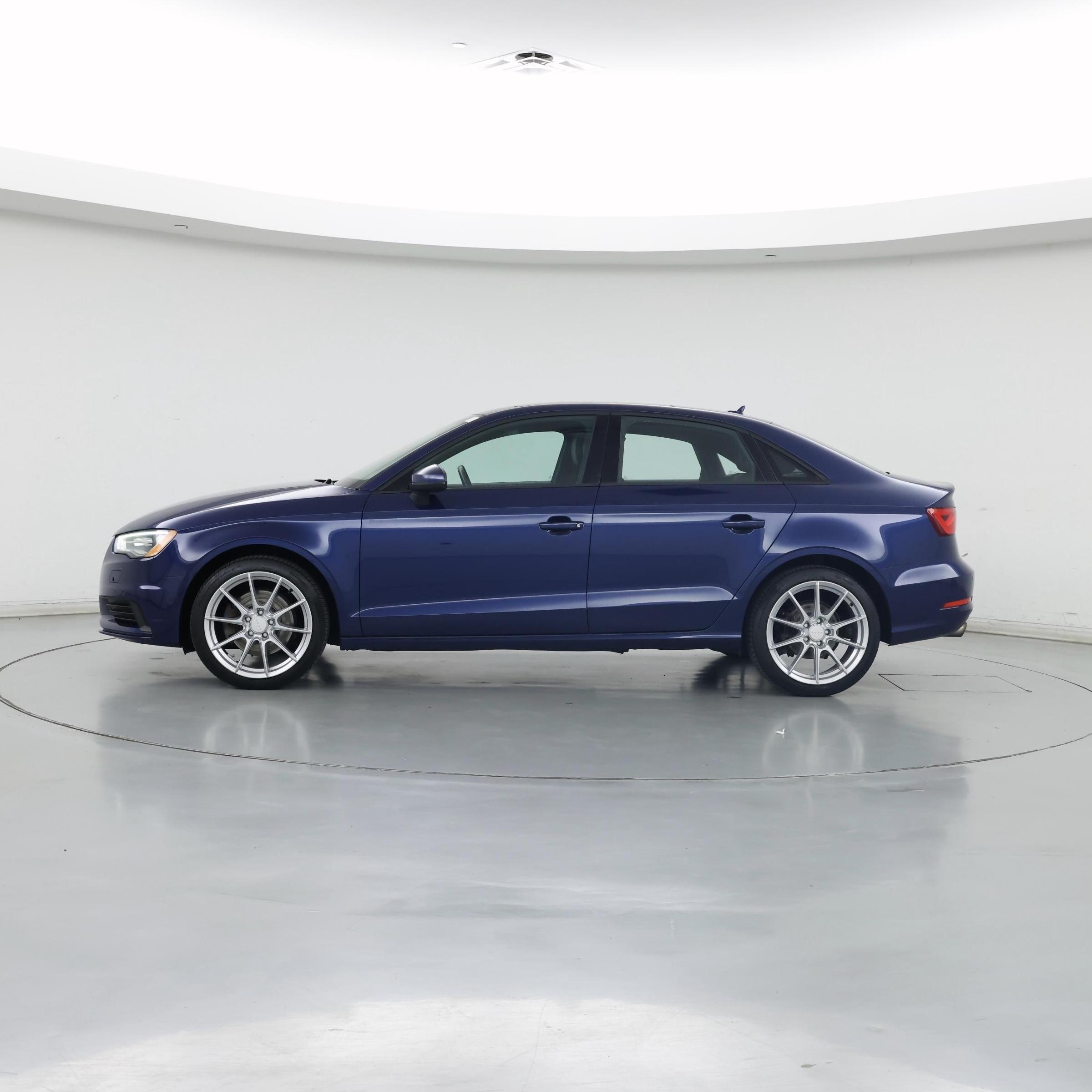 Thumbnail: 2016 Audi A3 - 3