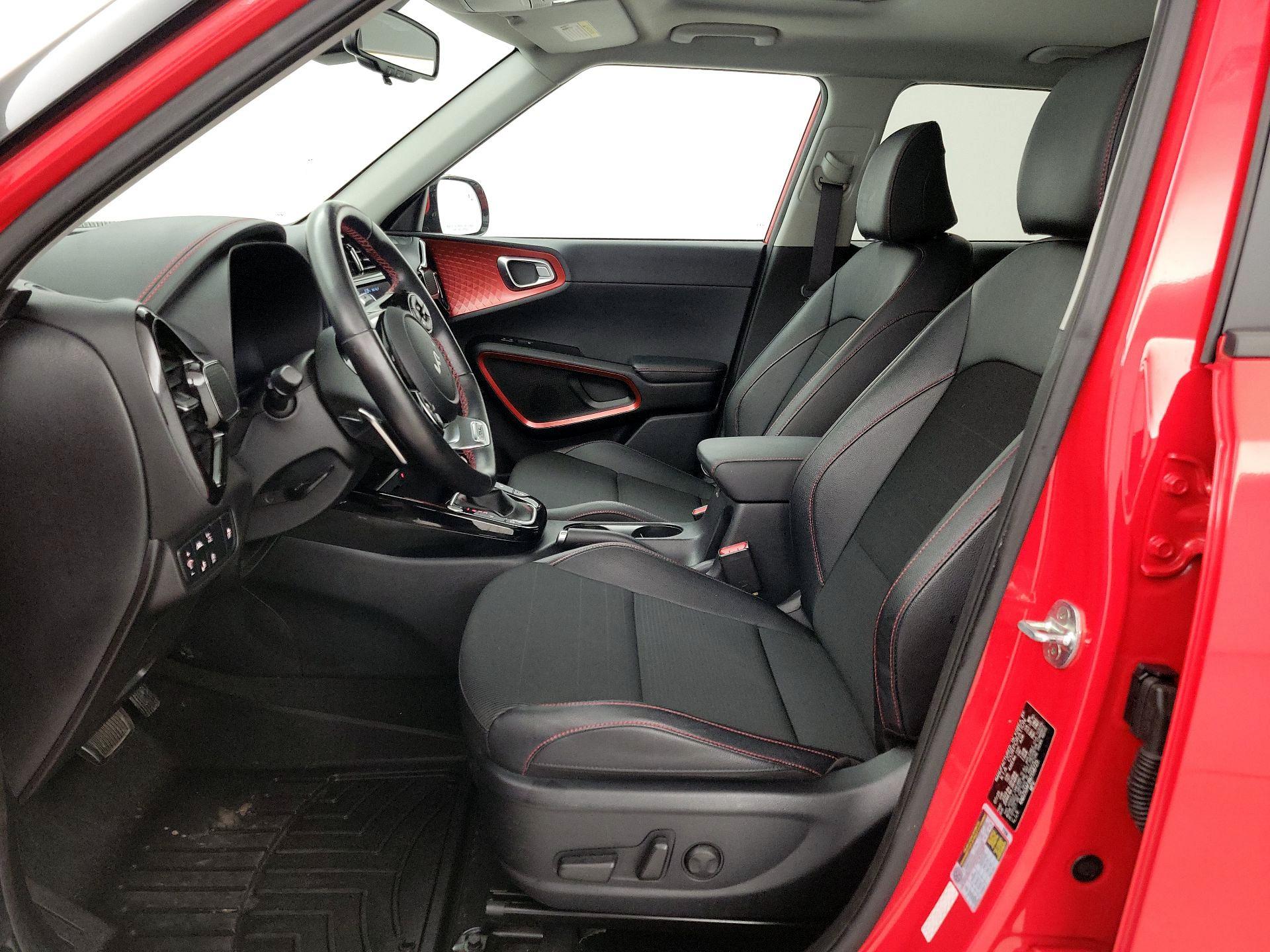 Thumbnail: 2022 Kia Soul - 11