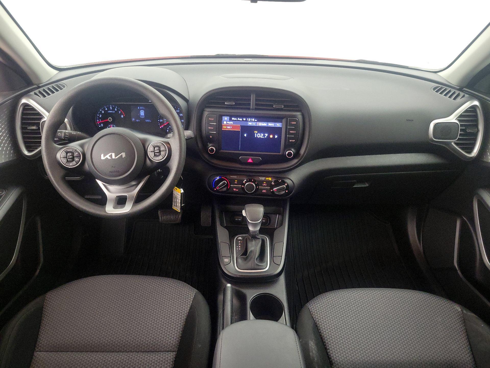 Thumbnail: 2022 Kia Soul - 9