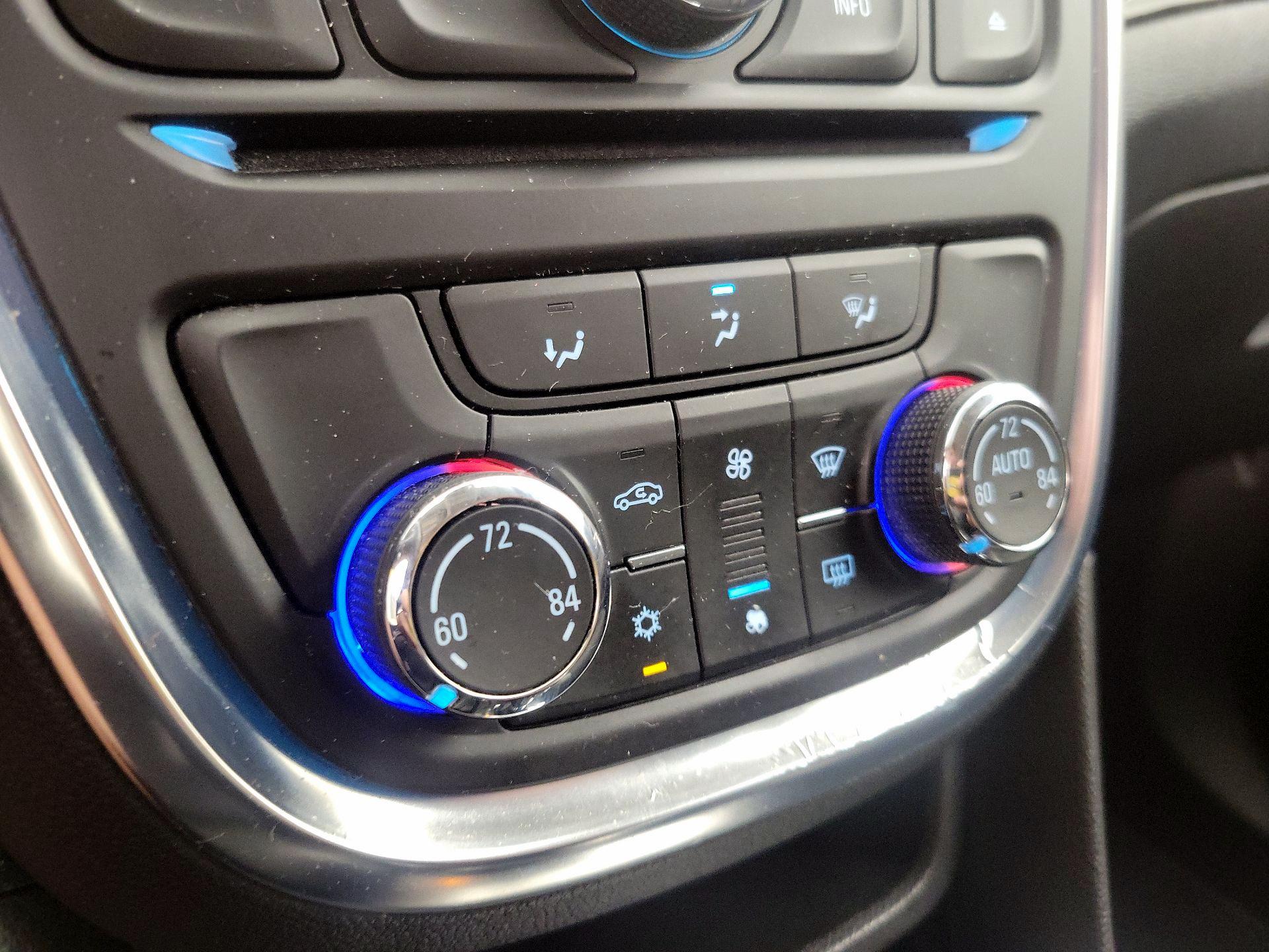 Thumbnail: 2015 Buick Encore - 16