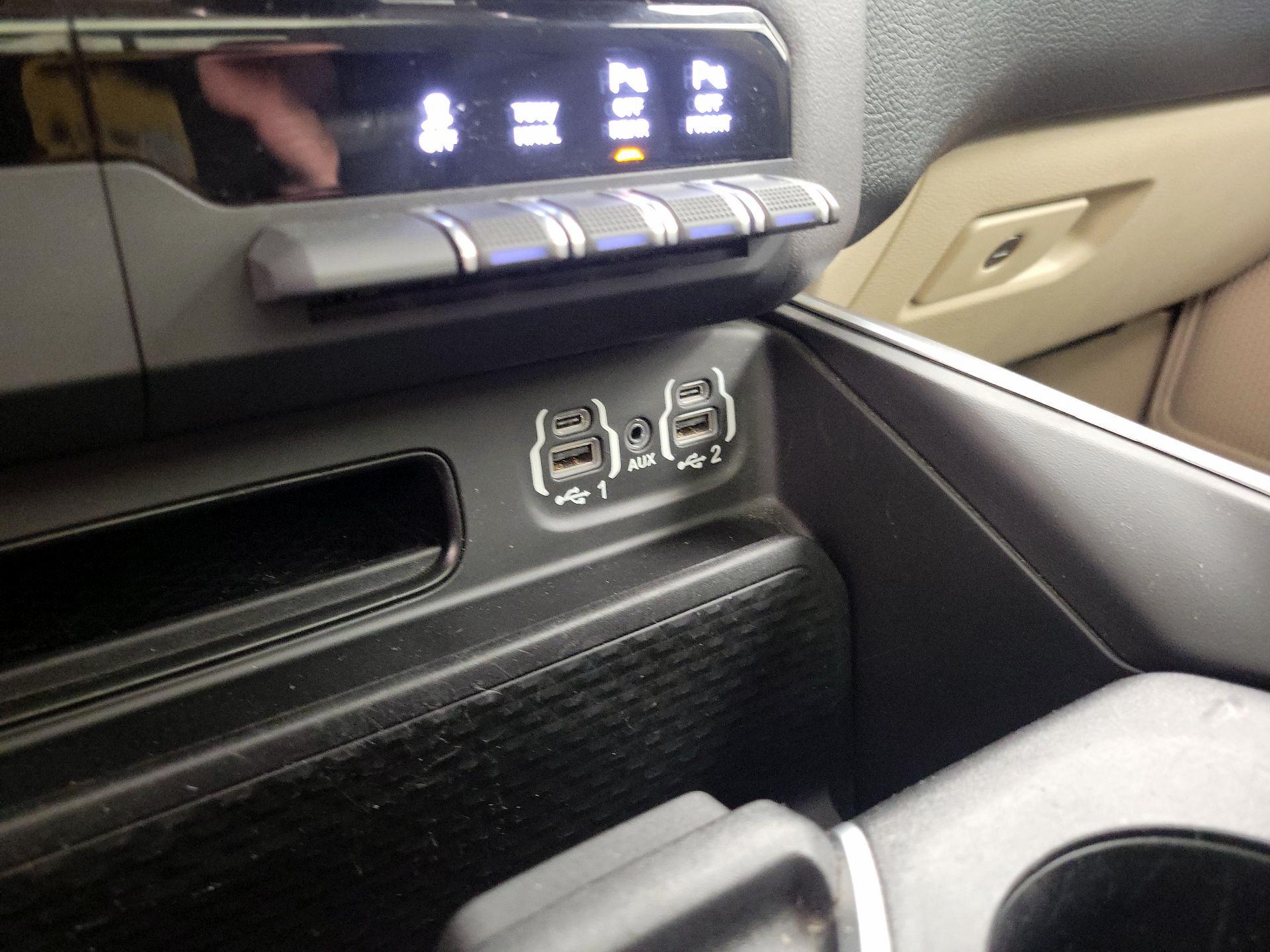Thumbnail: 2020 RAM 1500 - 18