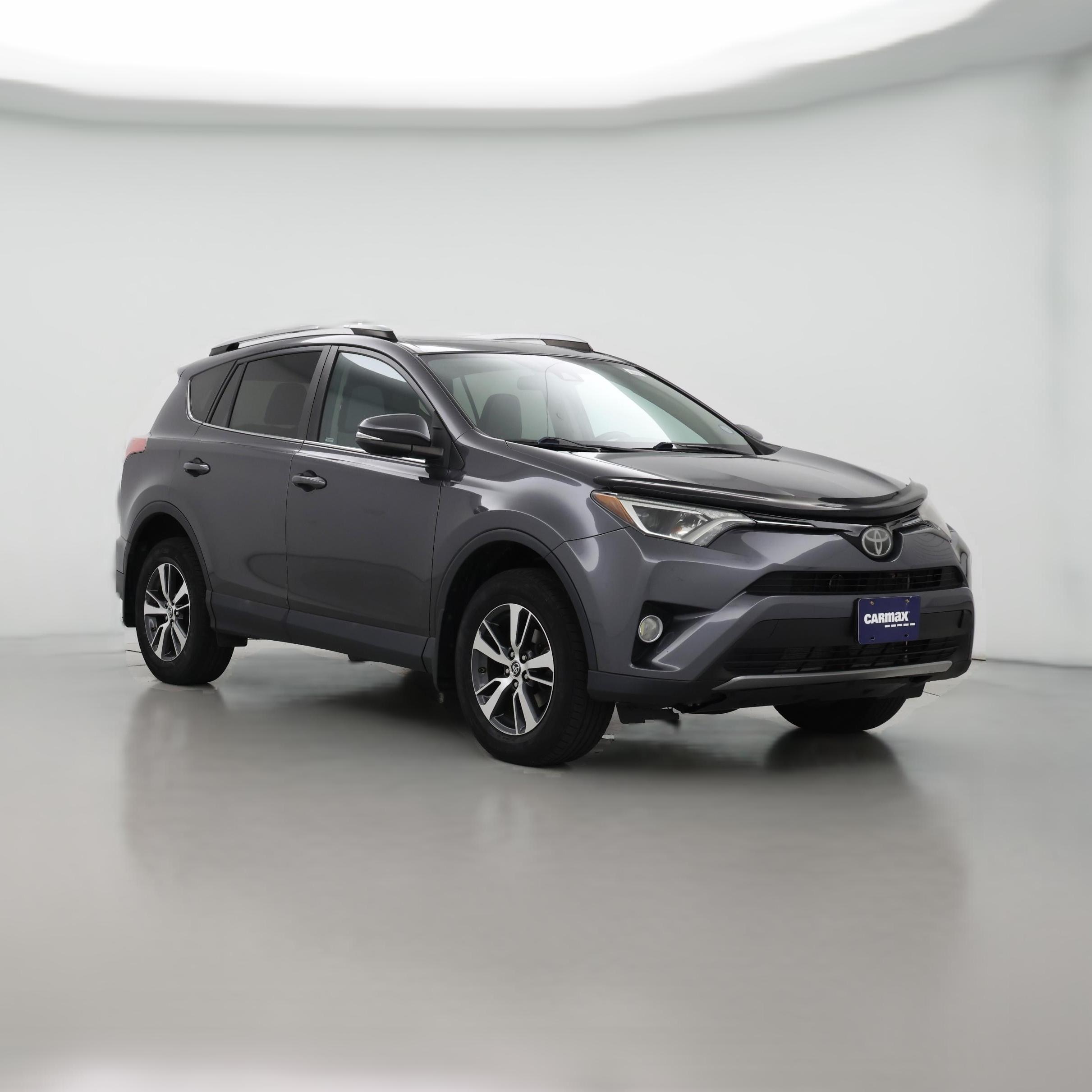 Thumbnail: 2017 Toyota RAV4 - 1