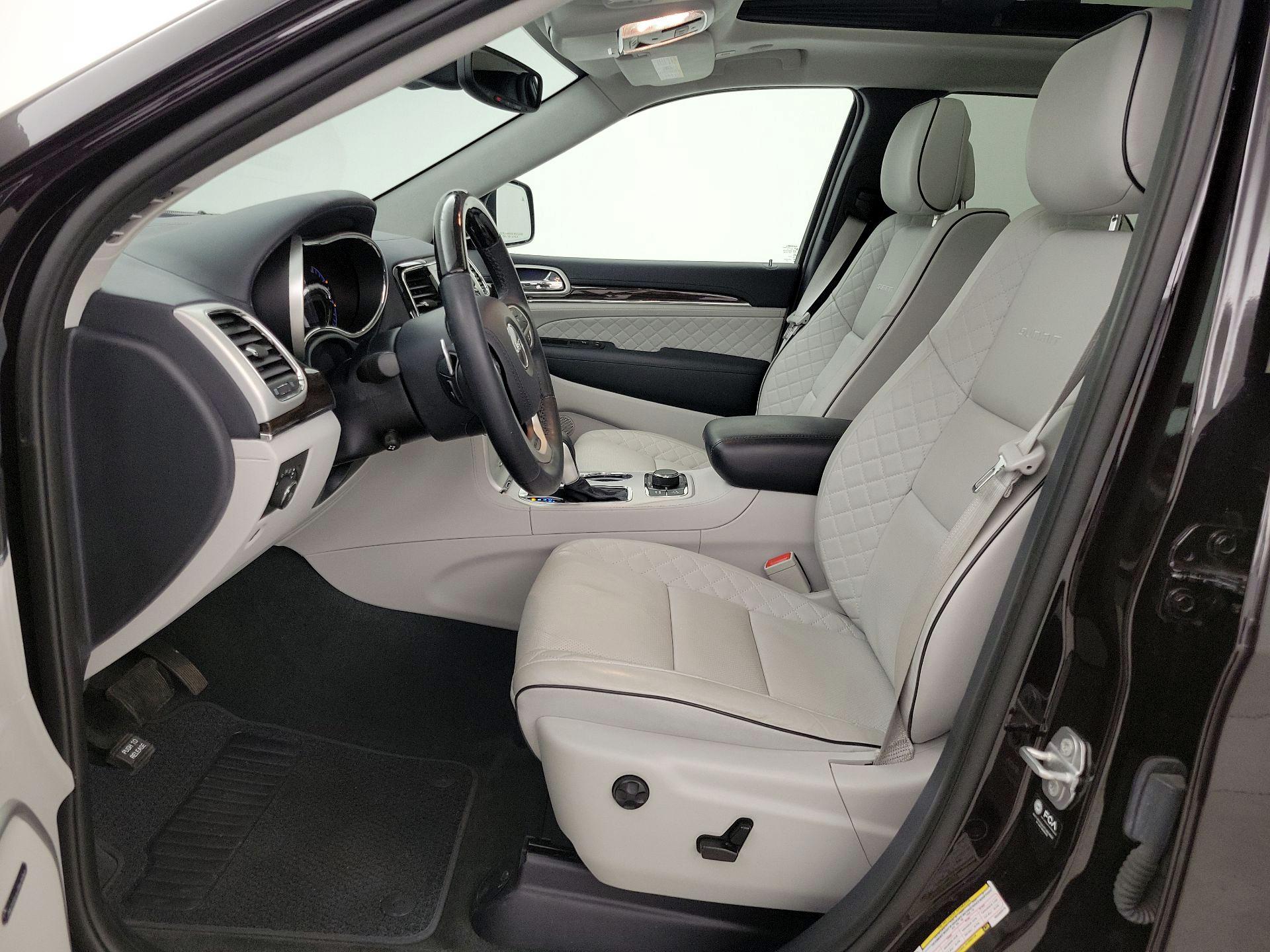 Thumbnail: 2021 Jeep Grand Cherokee - 11