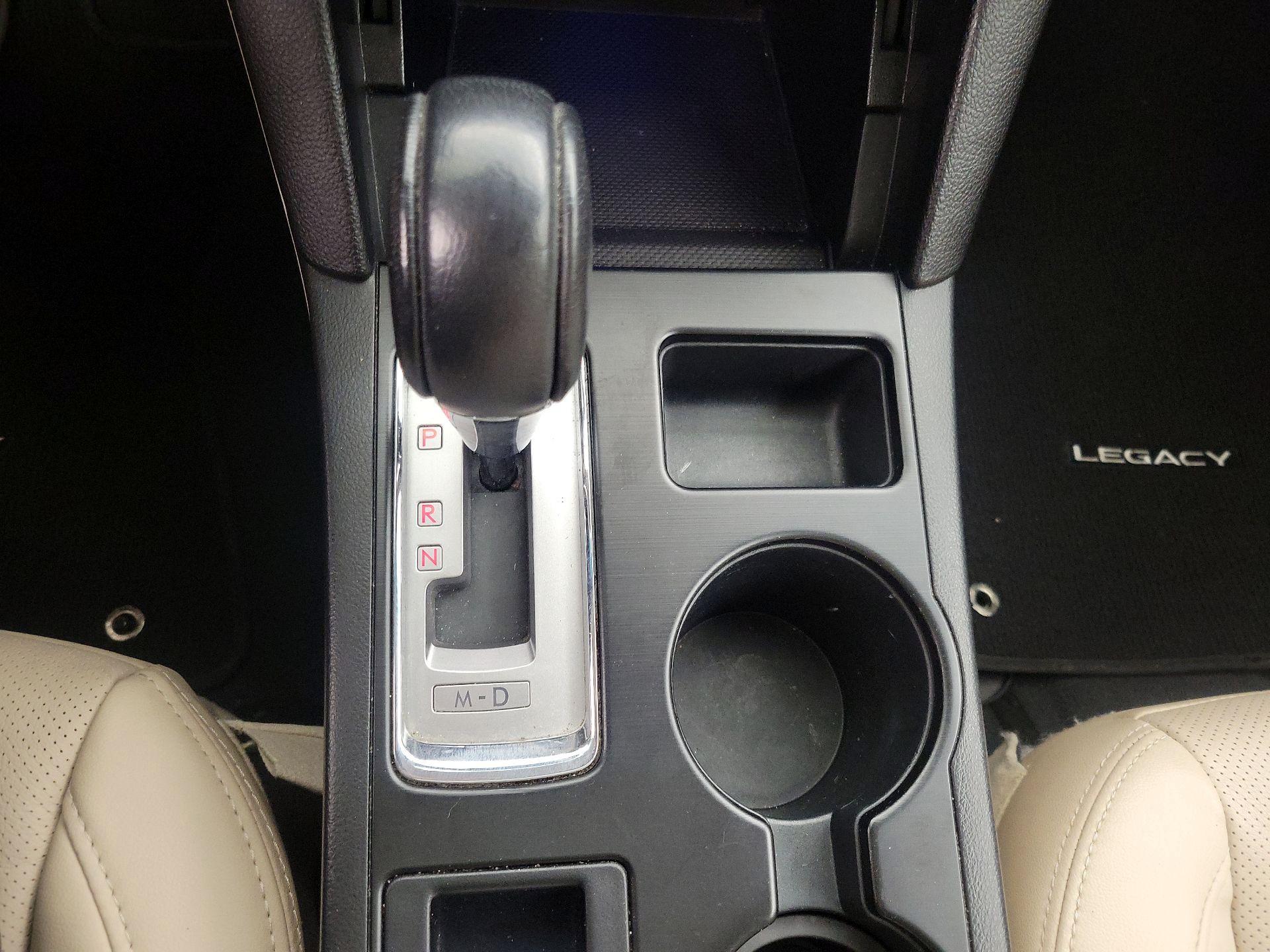 Thumbnail: 2016 Subaru Legacy - 18