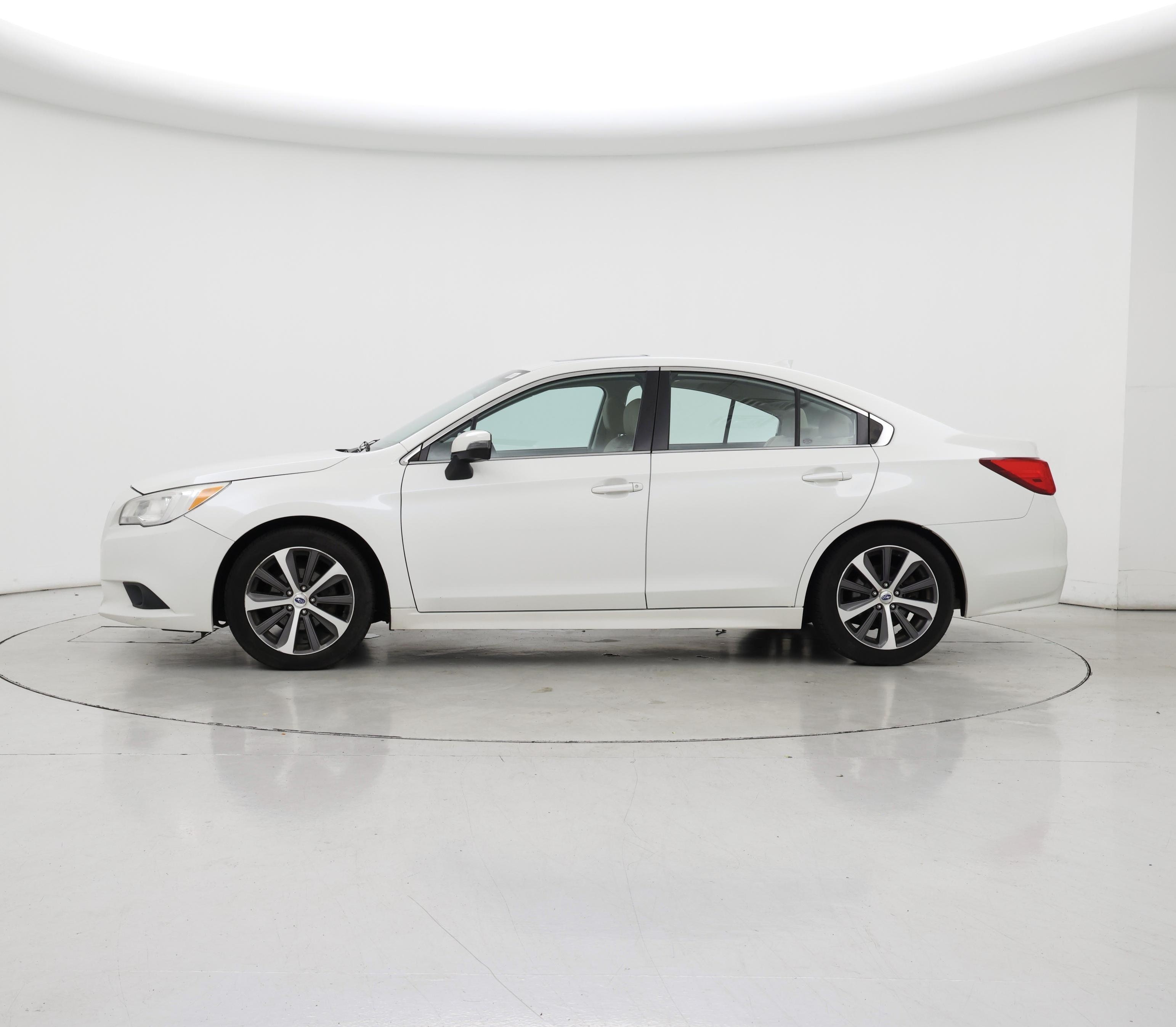 Thumbnail: 2016 Subaru Legacy - 3