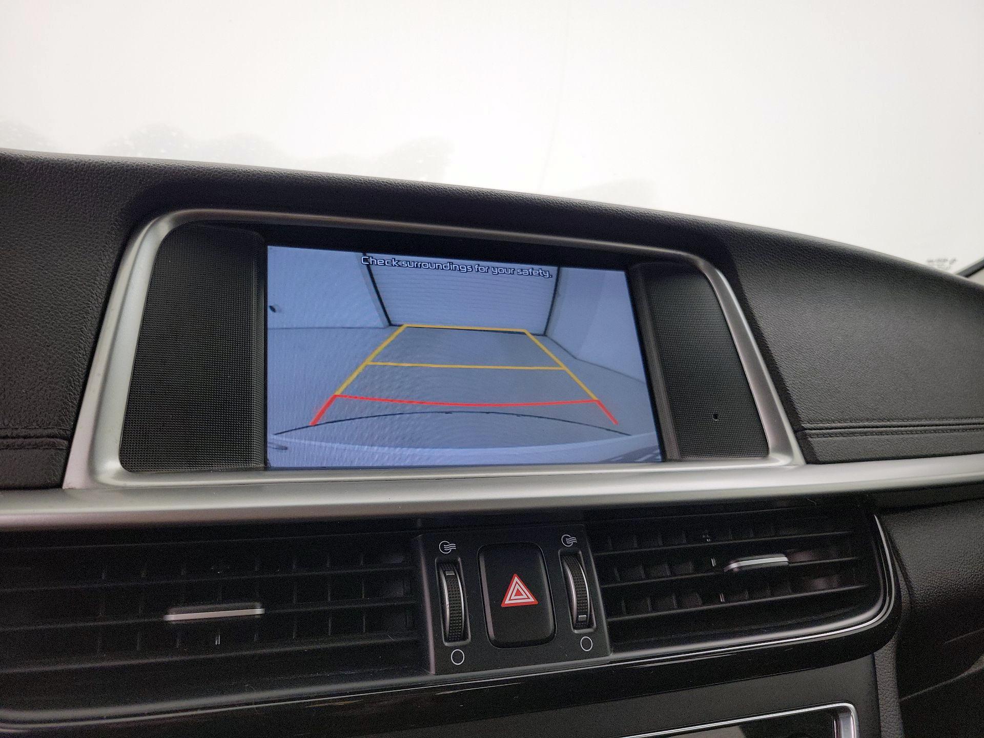 Thumbnail: 2019 Kia Optima - 14