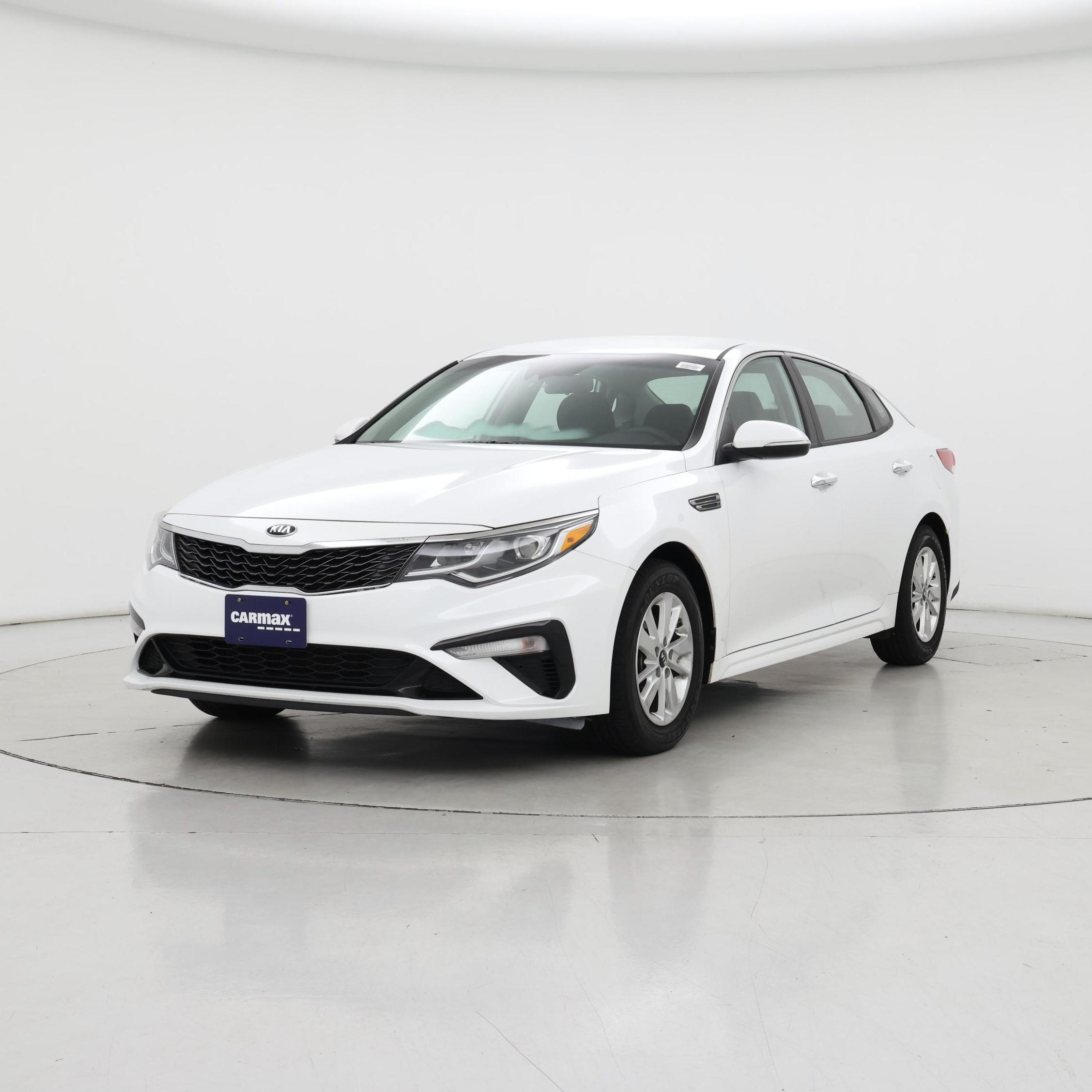 Thumbnail: 2019 Kia Optima - 4