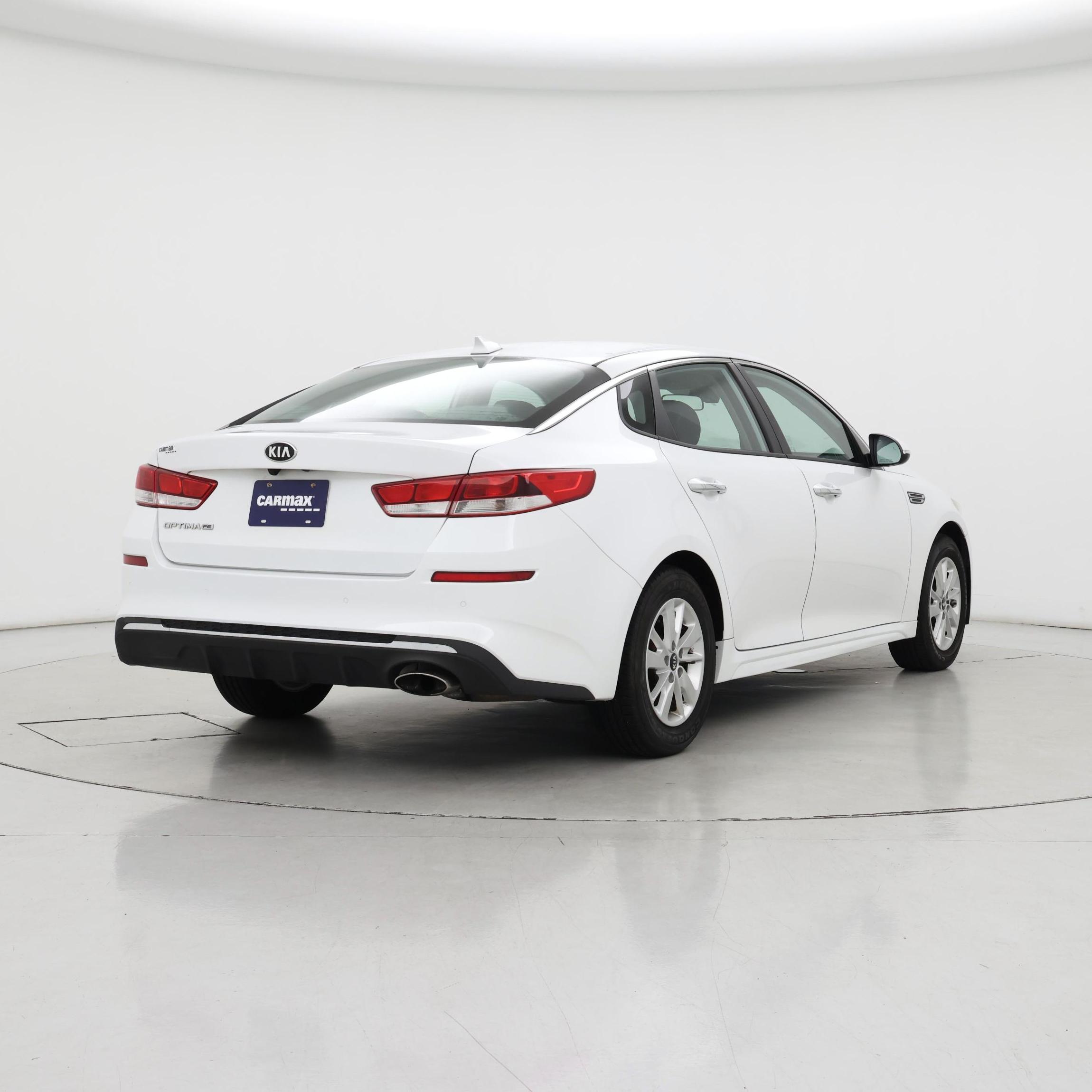Thumbnail: 2019 Kia Optima - 8