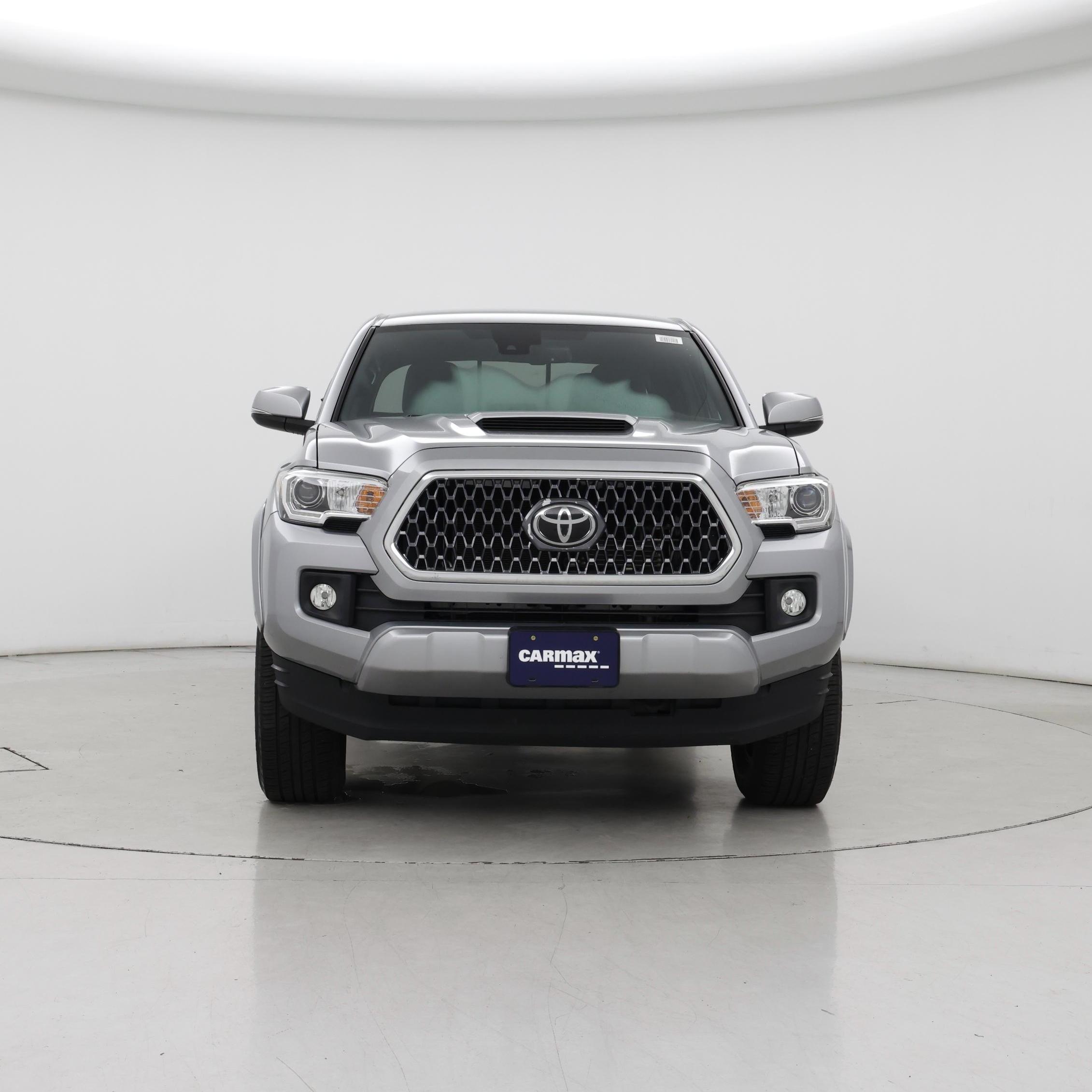 Thumbnail: 2019 Toyota Tacoma - 5