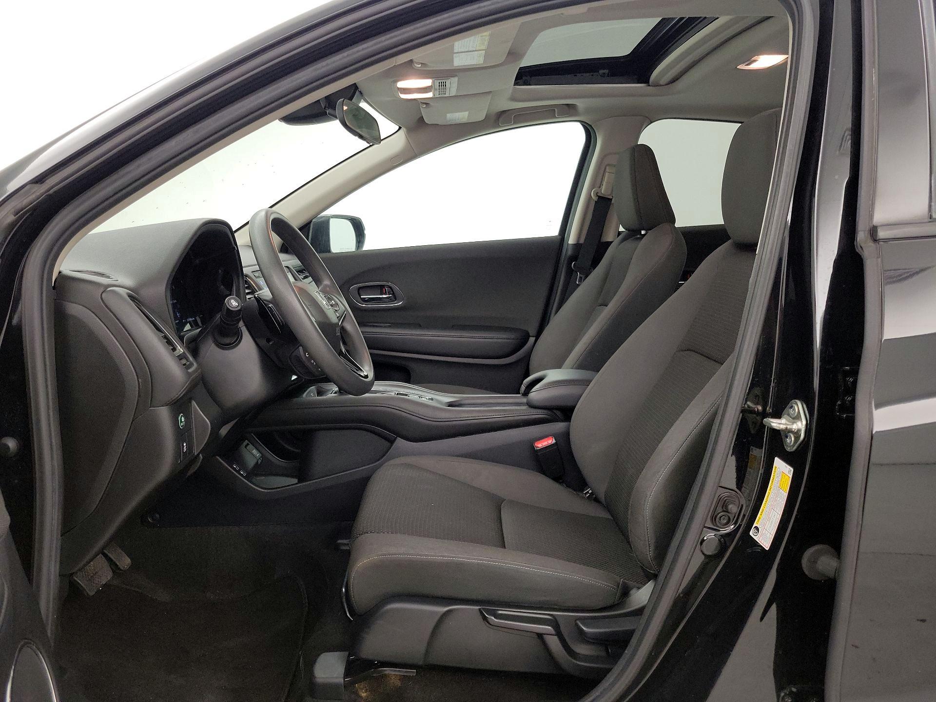 Thumbnail: 2019 Honda HR-V - 11