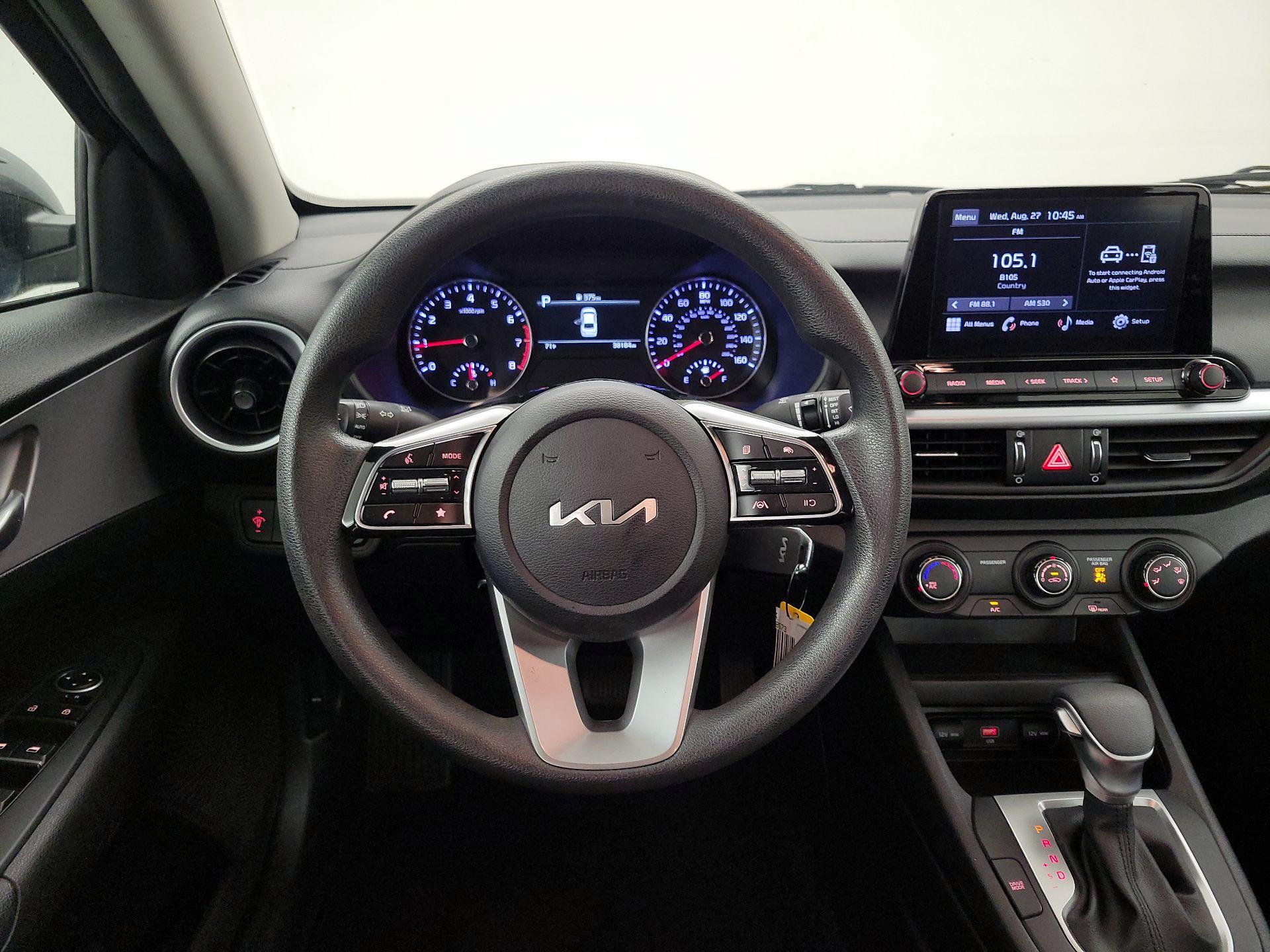 Thumbnail: 2023 Kia Forte - 10