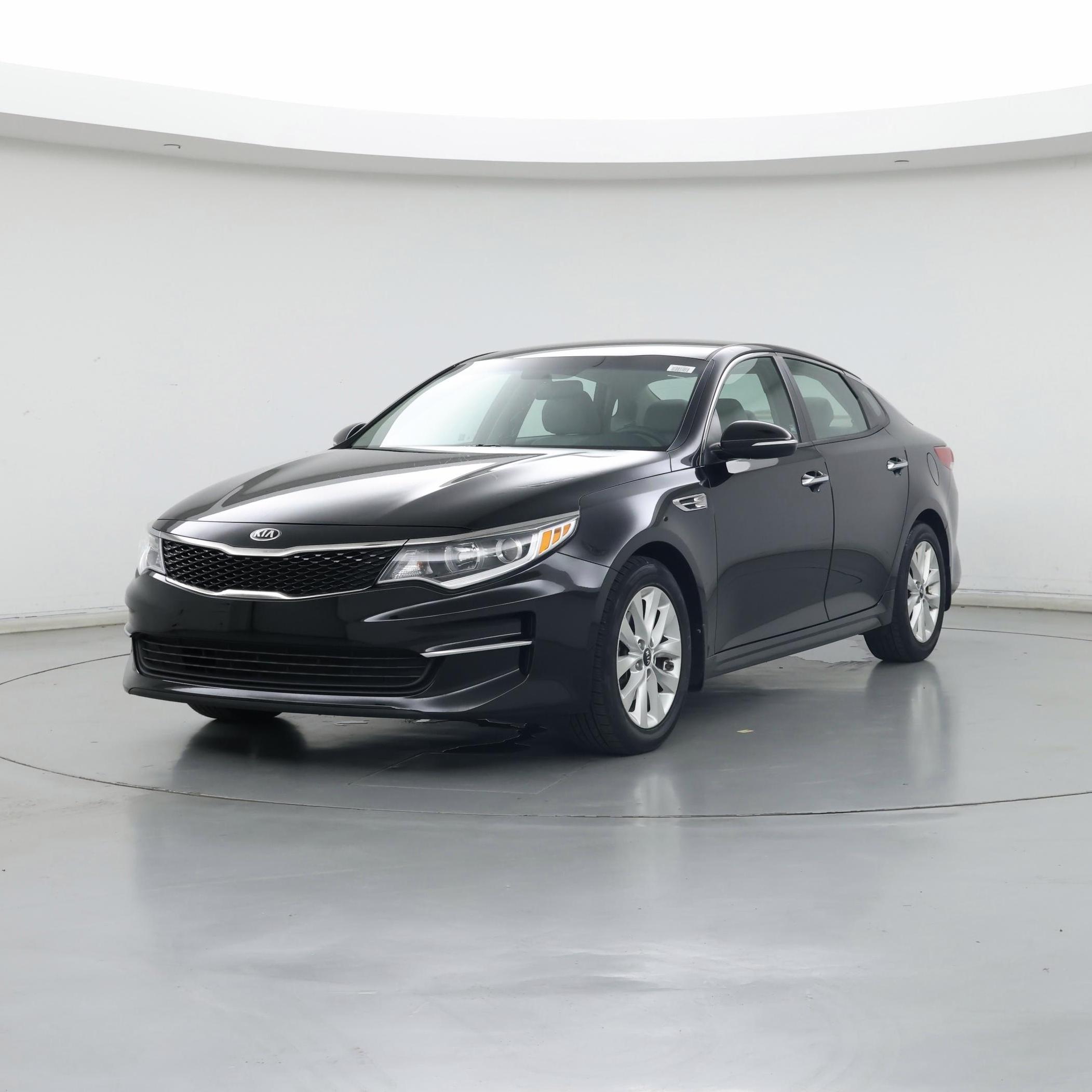 Thumbnail: 2018 Kia Optima - 4