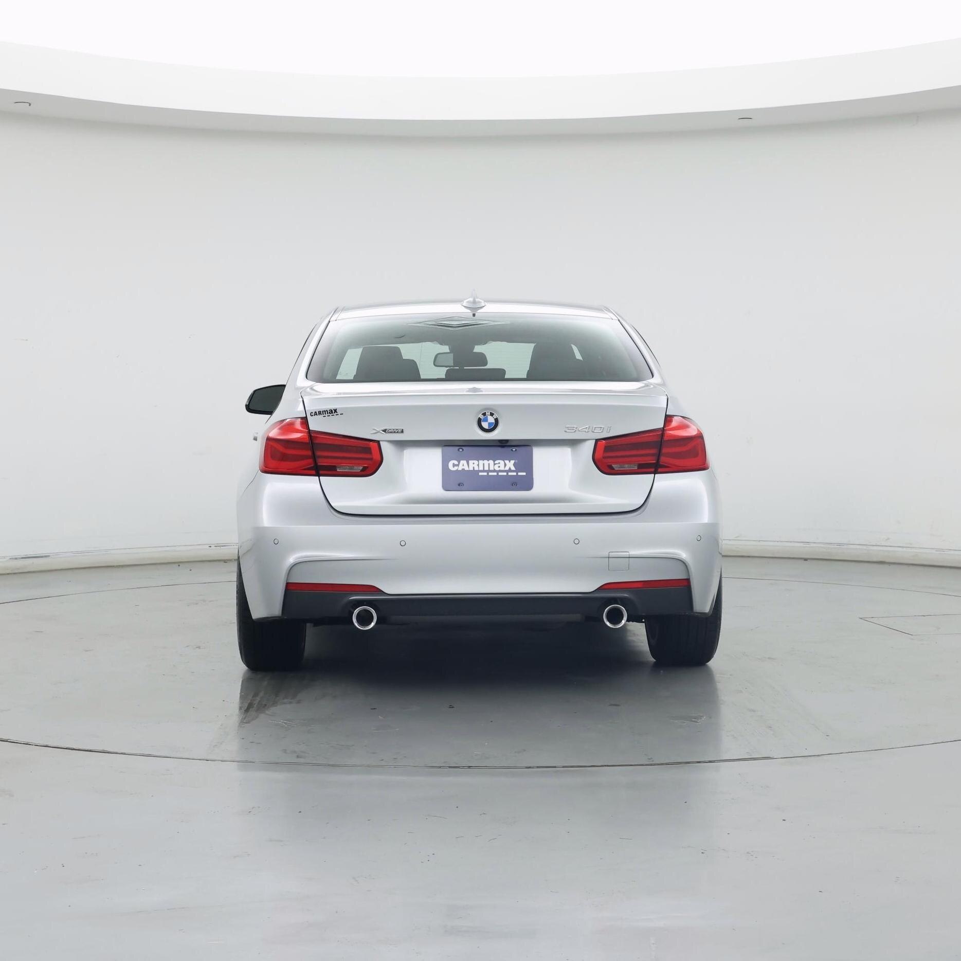 Thumbnail: 2018 BMW 3 Series - 6