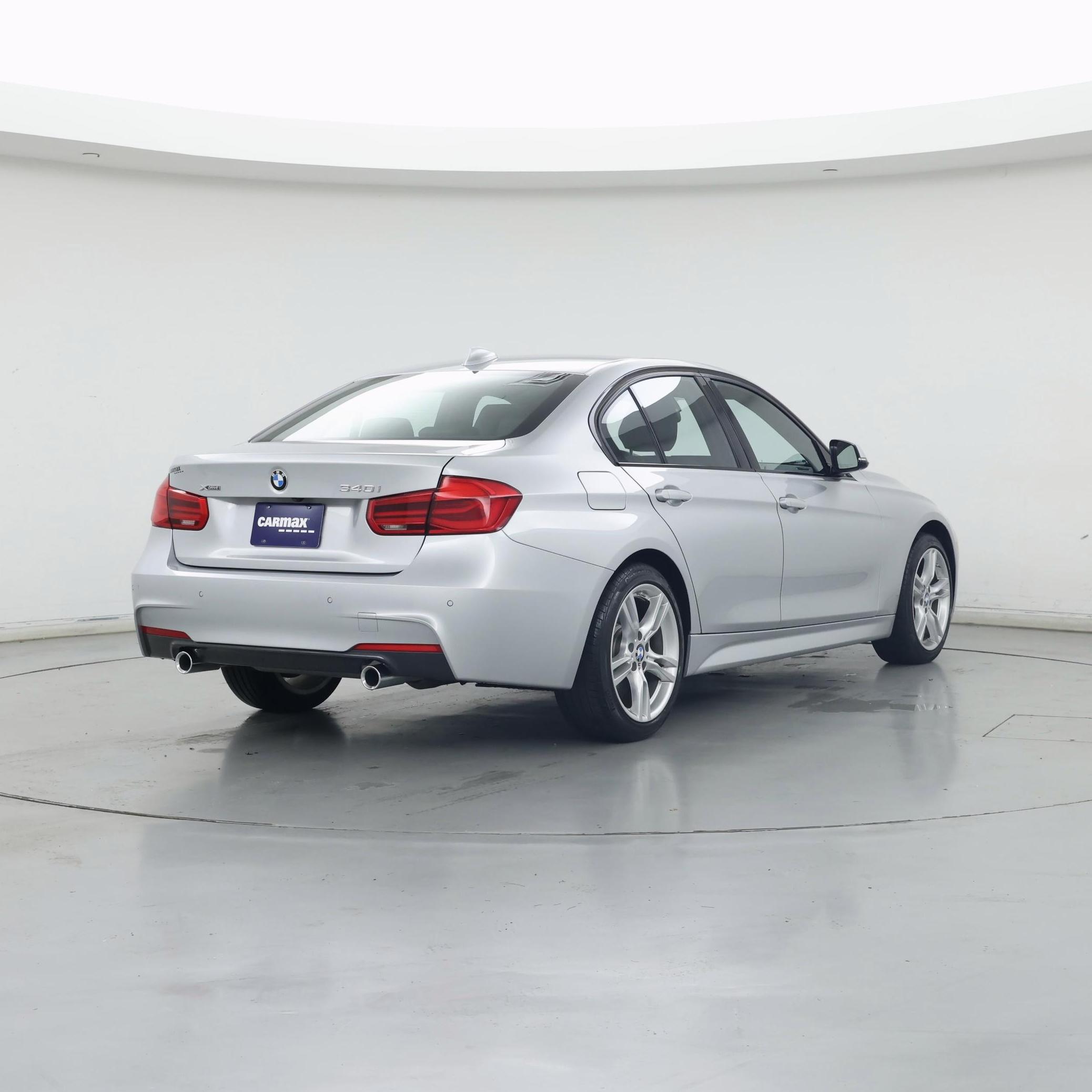 Thumbnail: 2018 BMW 3 Series - 8