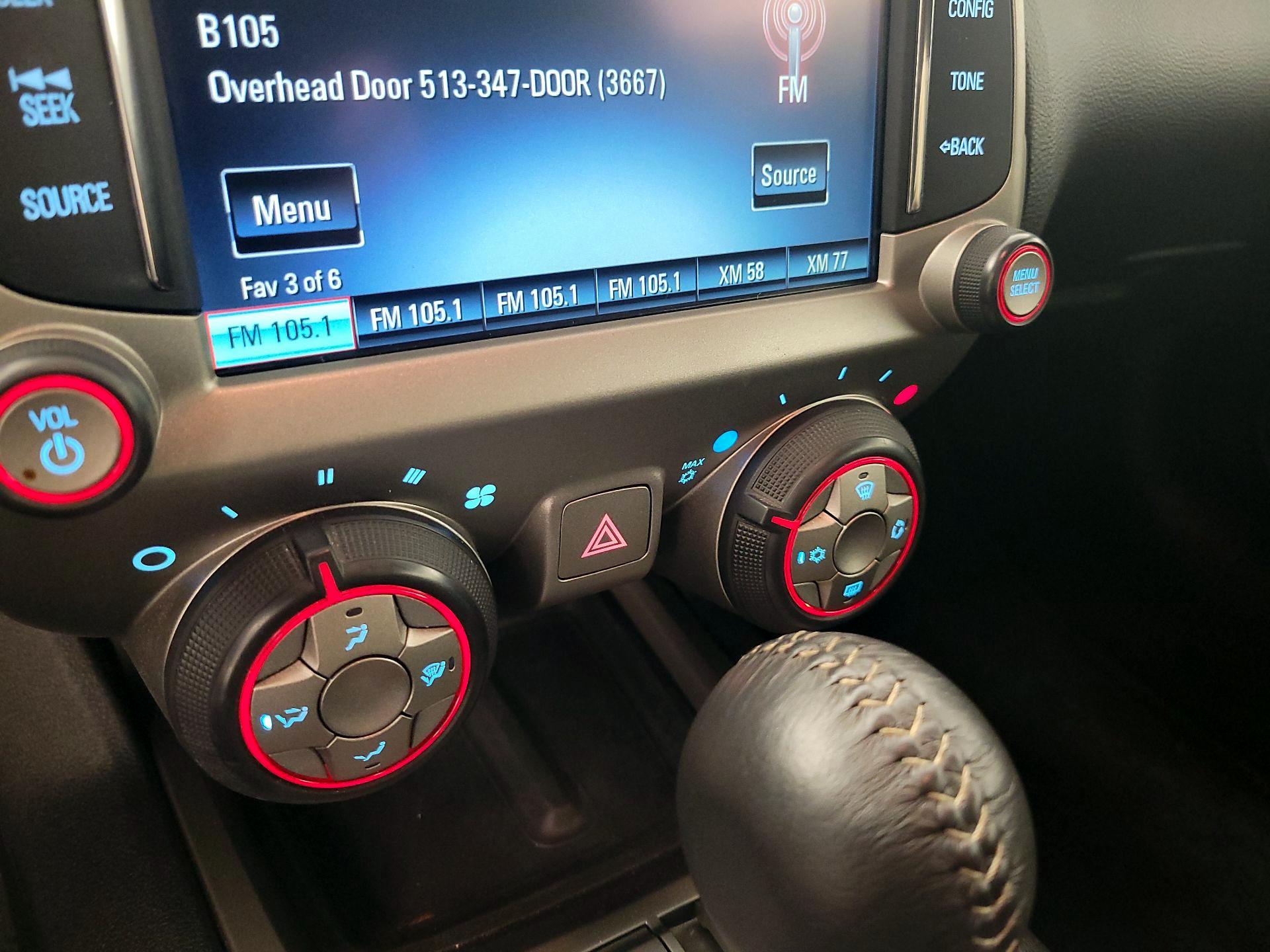 Thumbnail: 2015 Chevrolet Camaro - 16
