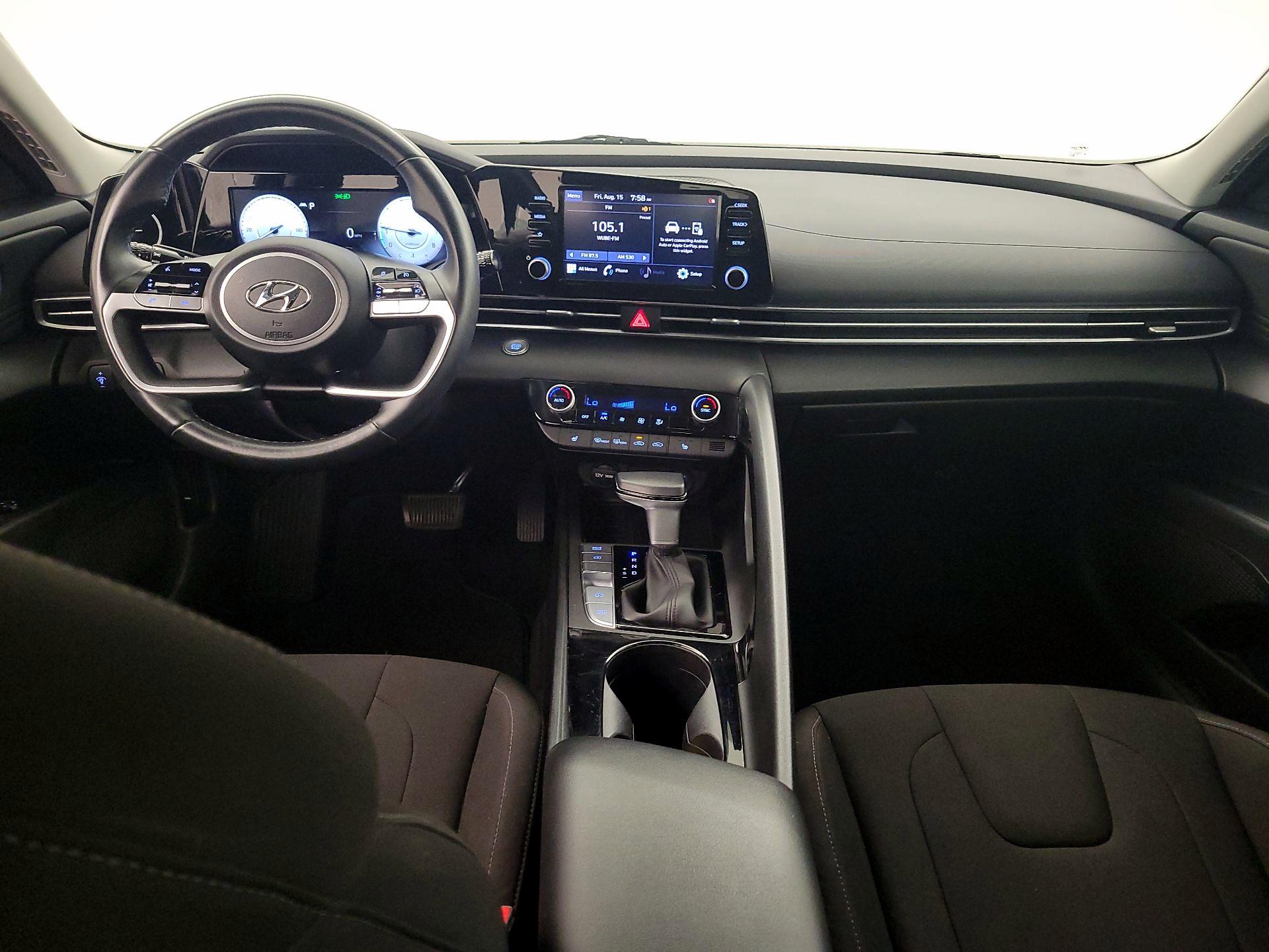 Thumbnail: 2022 Hyundai Elantra - 9