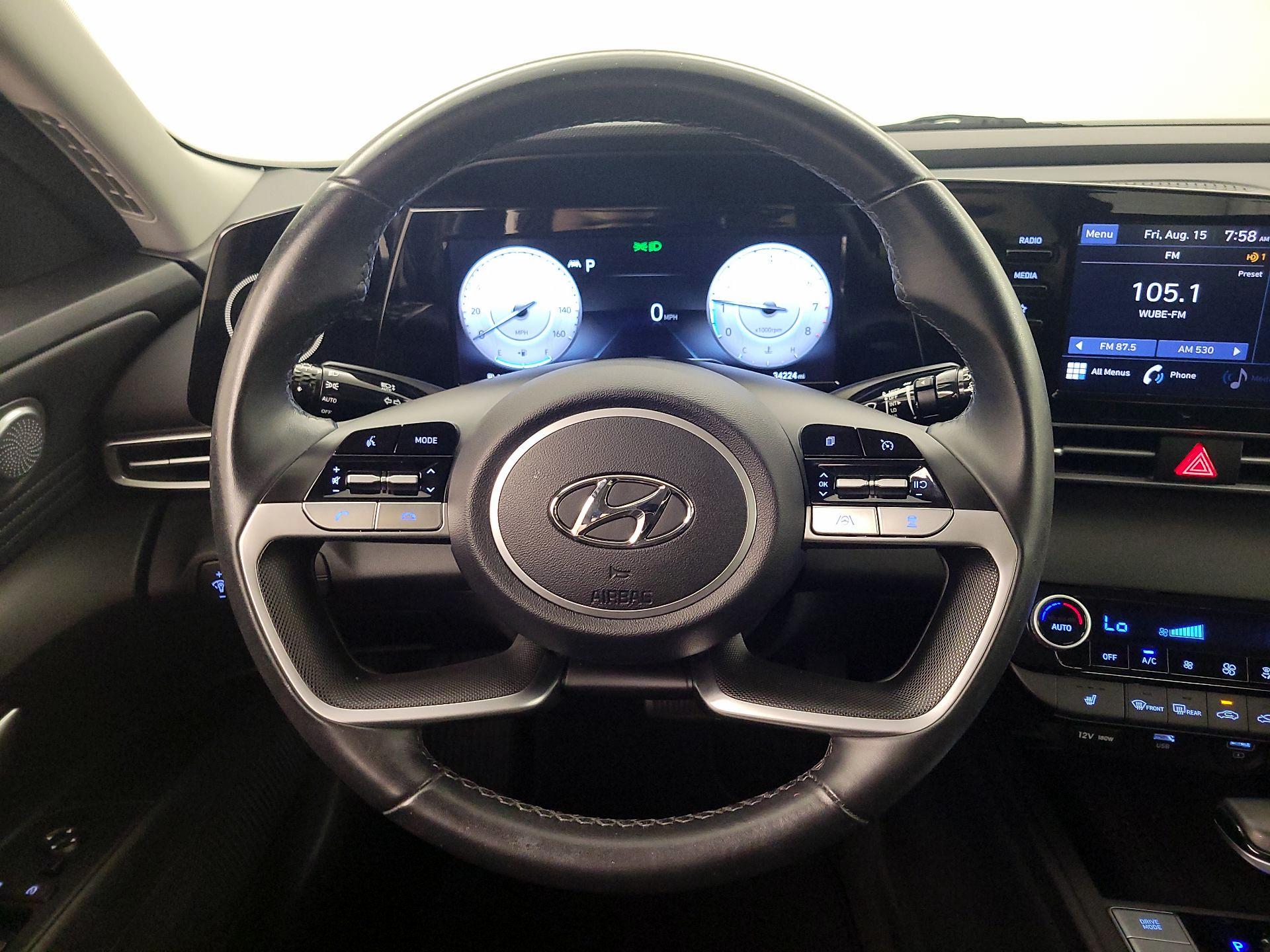 Thumbnail: 2022 Hyundai Elantra - 10