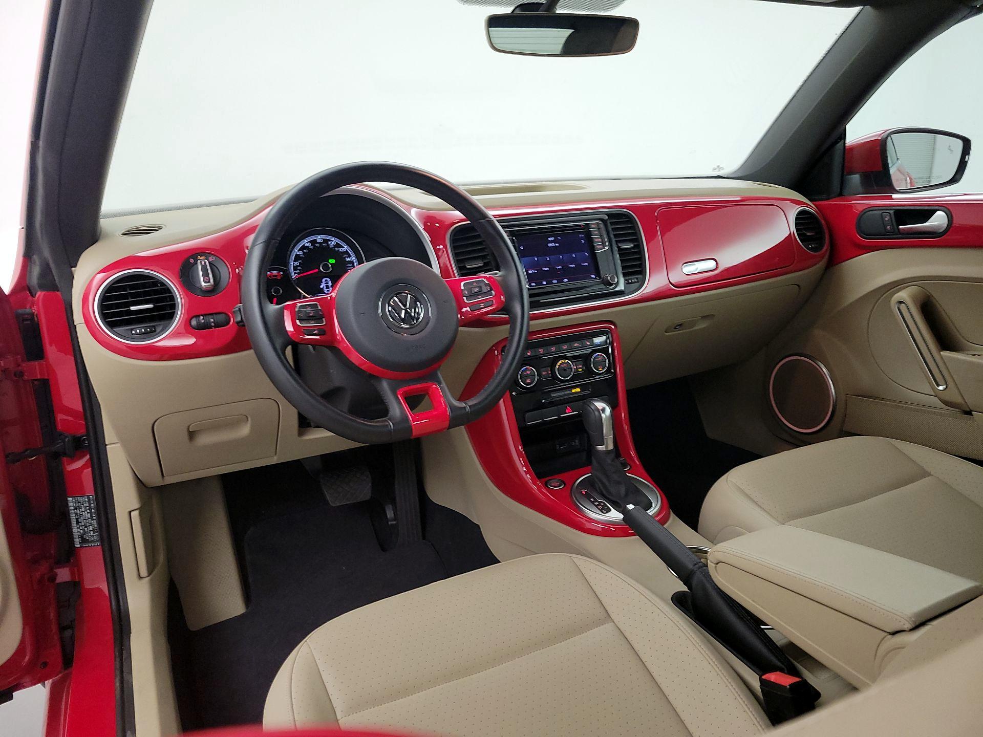 Thumbnail: 2019 Volkswagen Beetle - 9