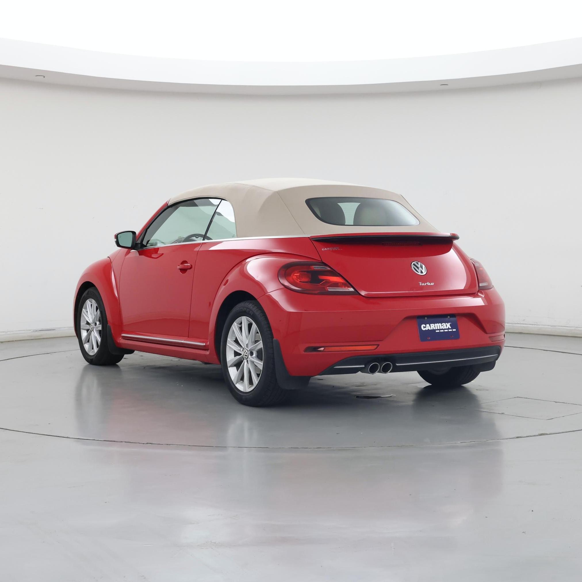 Thumbnail: 2019 Volkswagen Beetle - 2